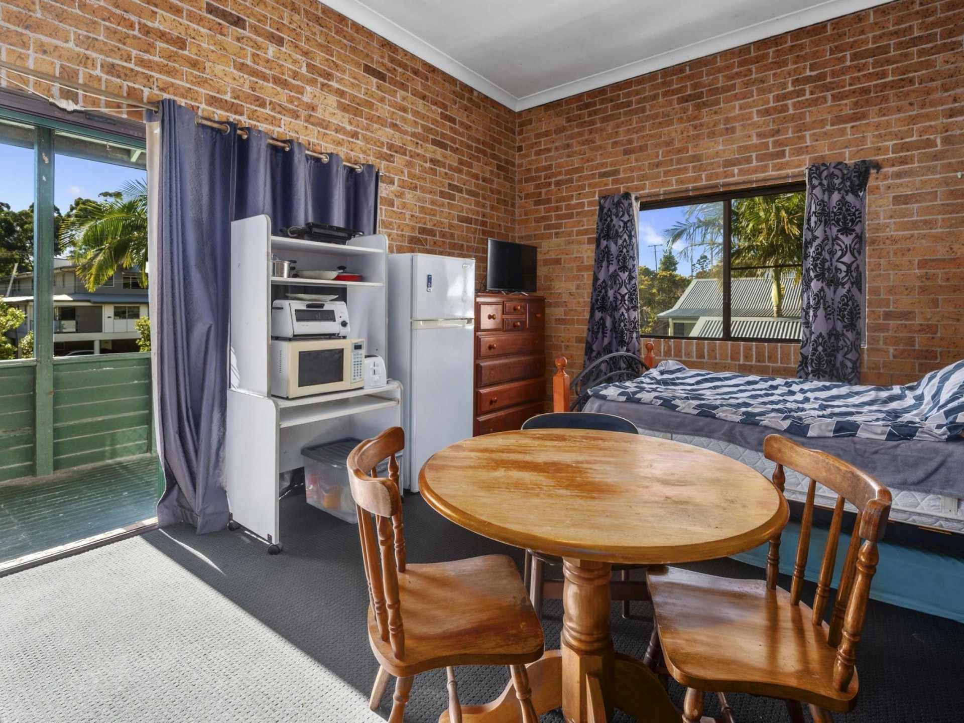 Coffs Harbour Backpacker Lodge, Motel for sale in NSW