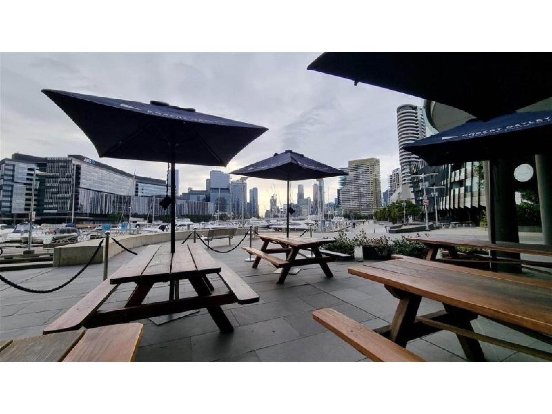 Cafe / Restaurant @ 684343 2