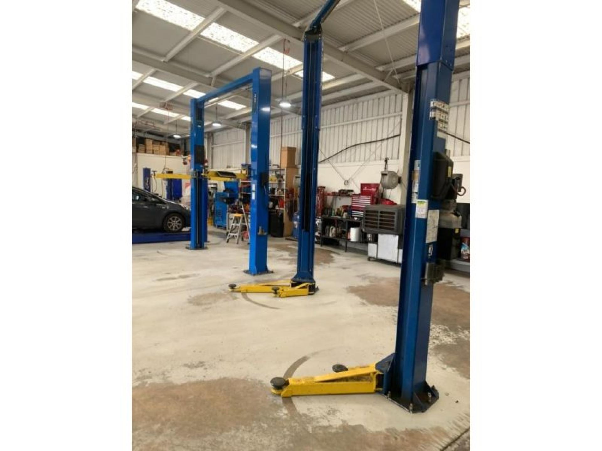 Tyre Sales Fitting And 656287 1