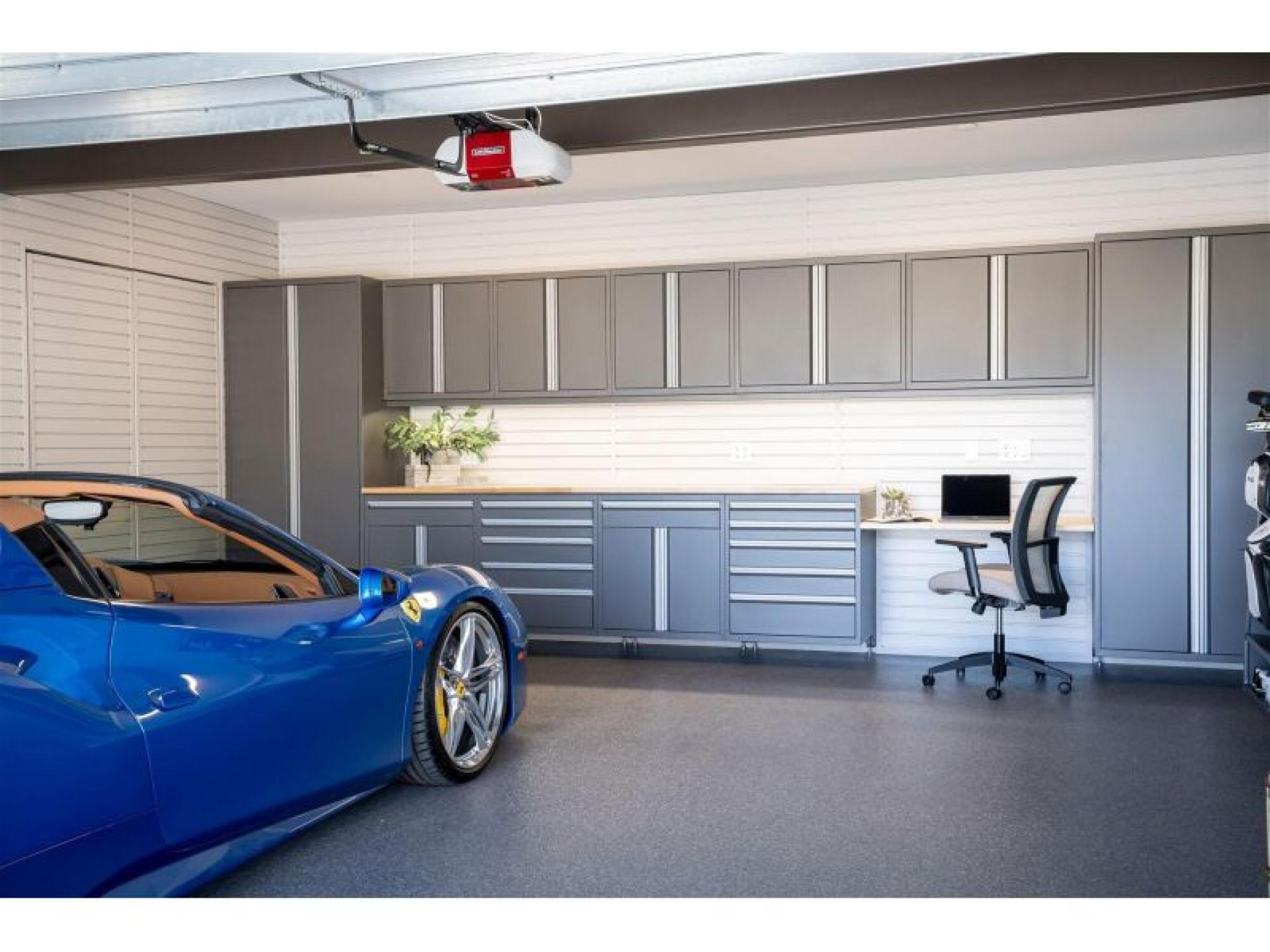 New Showroom - Home 683415 3