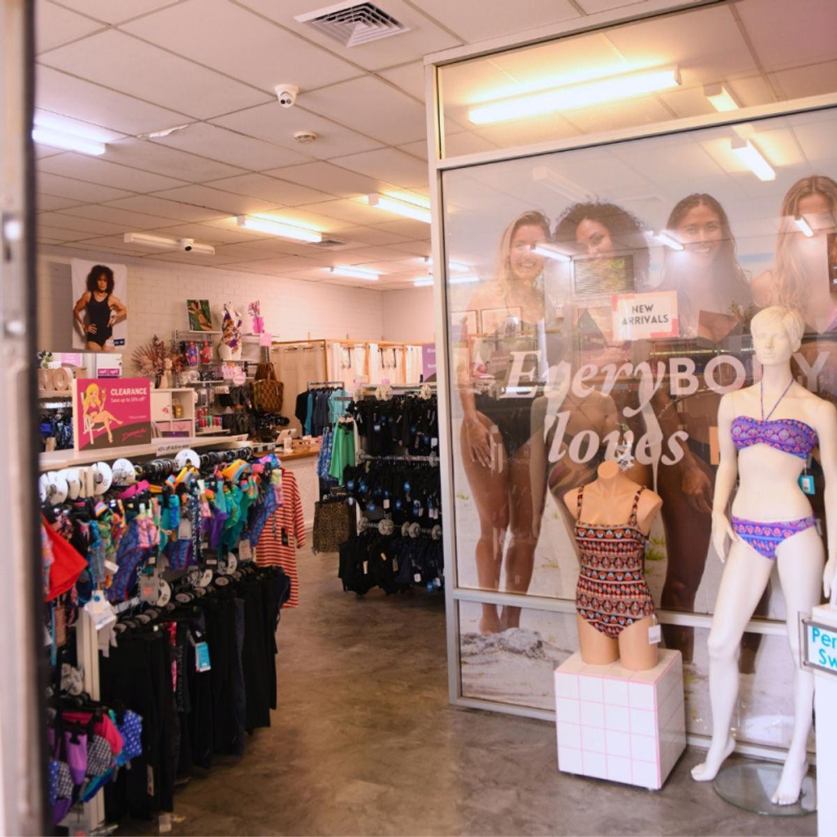 Reputed Ladies Swimwear Retail 680993 2
