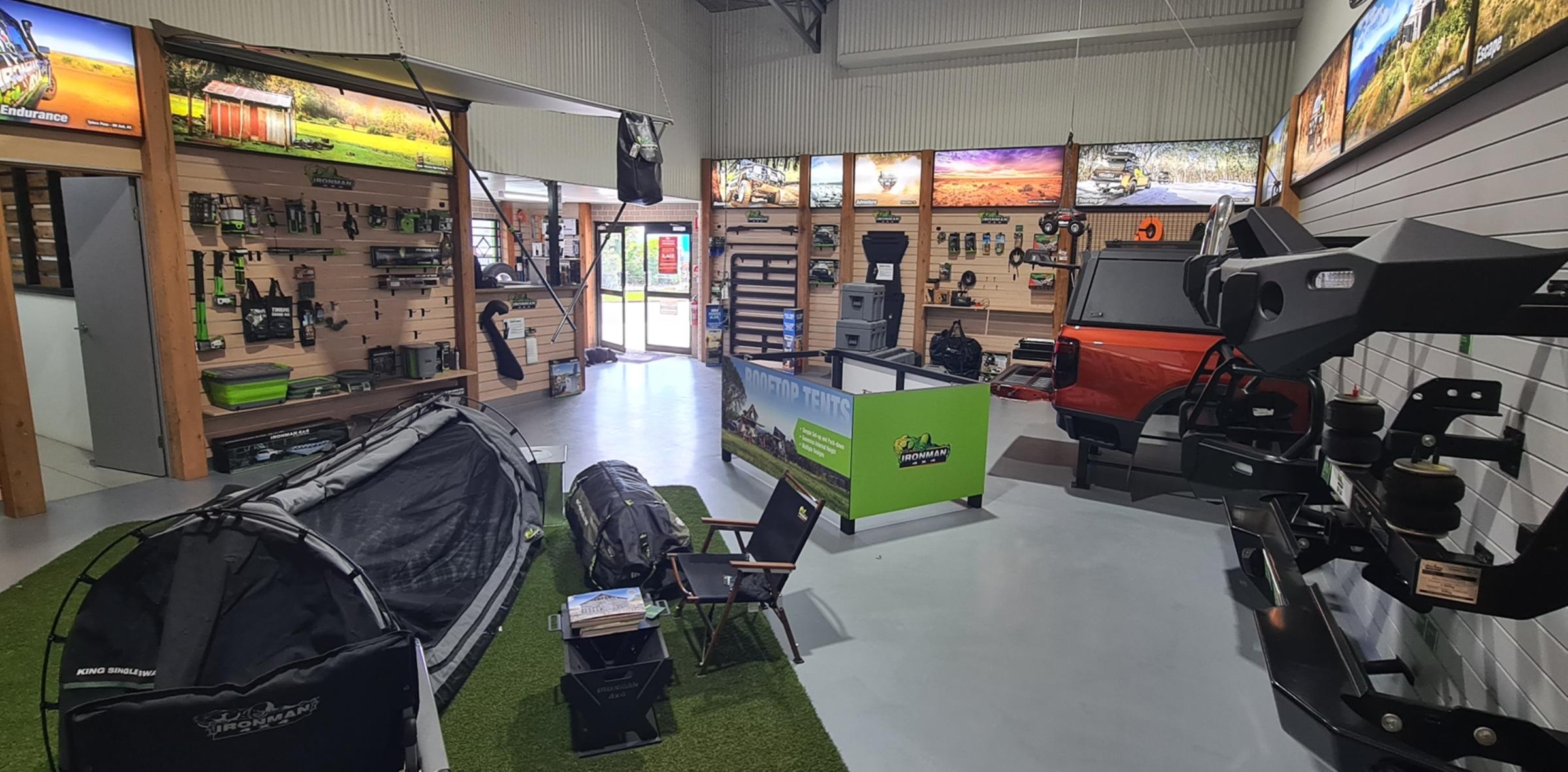 Established 4x4 & Automotive 680129 2