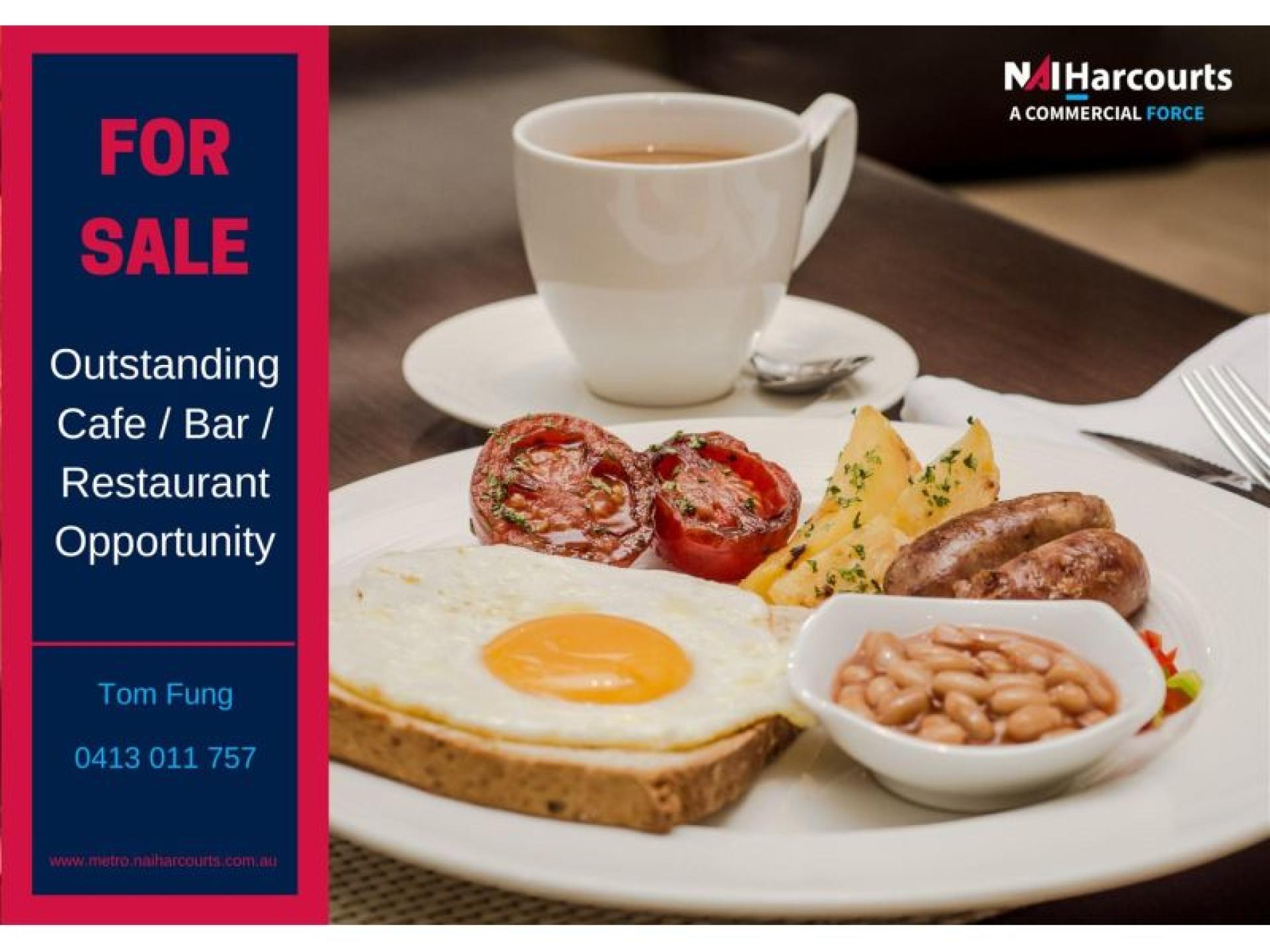 Outstanding Cafe / Bar 684969 1