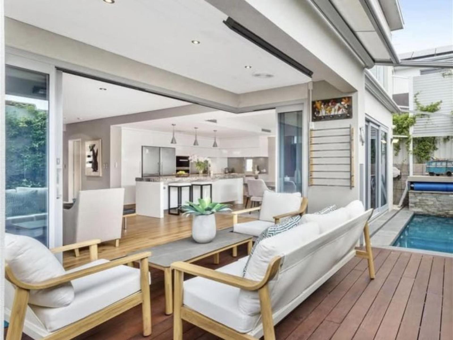 Home Staging/styling Business - 673056 2