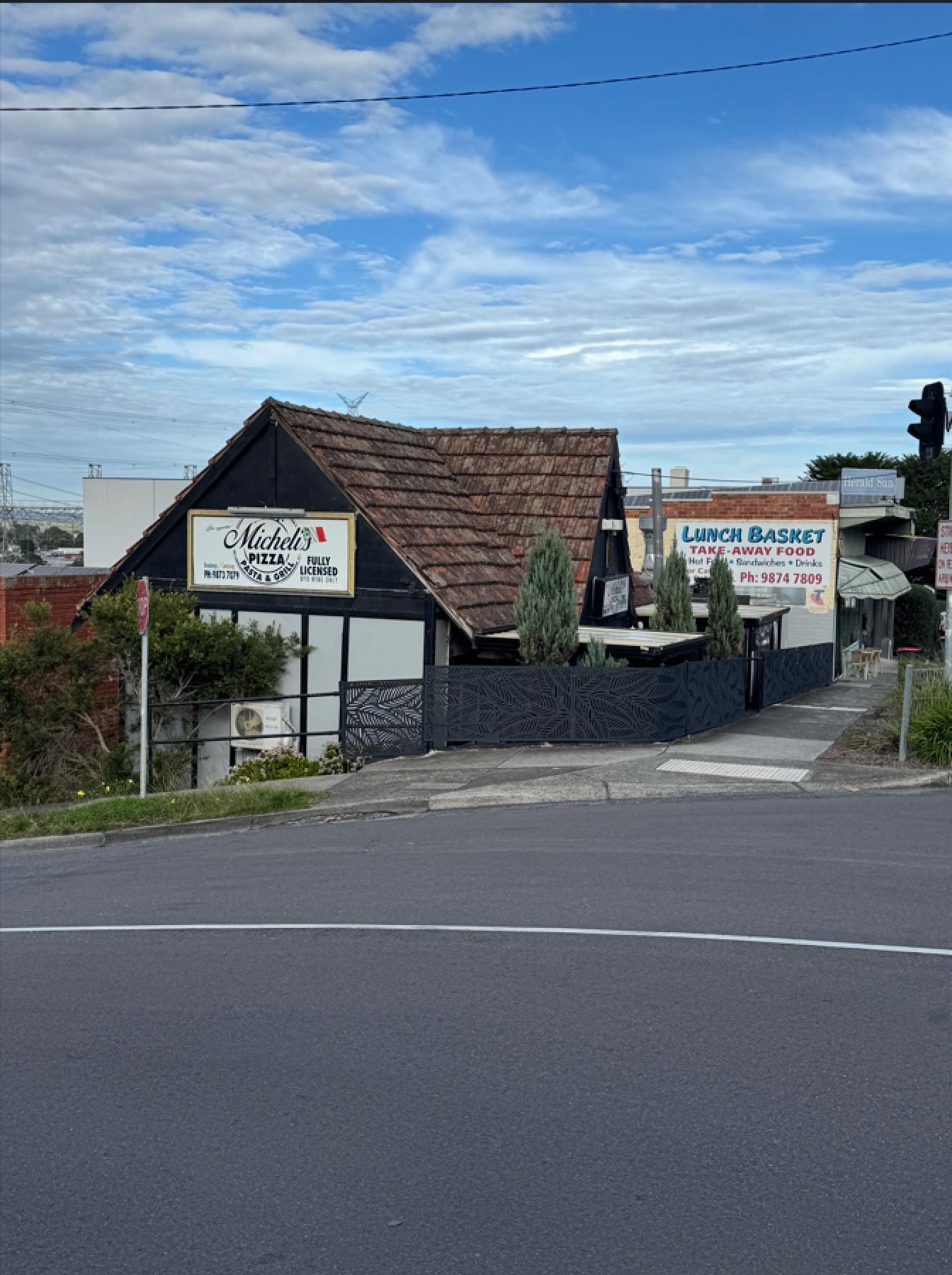 Pizza Shop Ringwood Licensed 683693 1