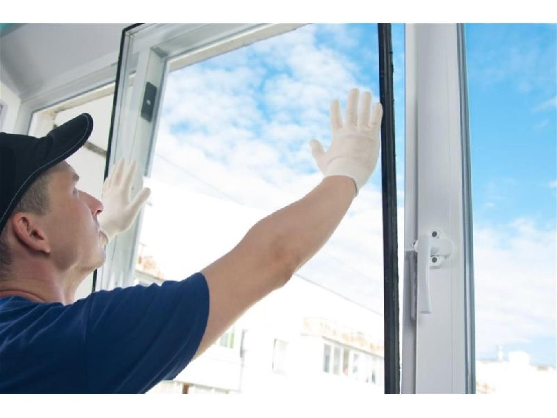 Profitable Glass Retailing & 668715 1