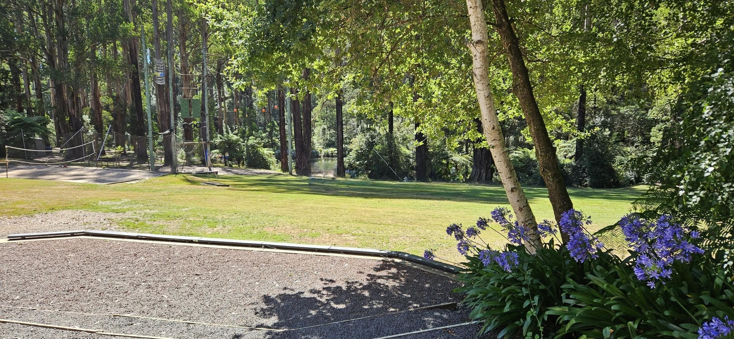 Group Accommodation School Camp 572770 3