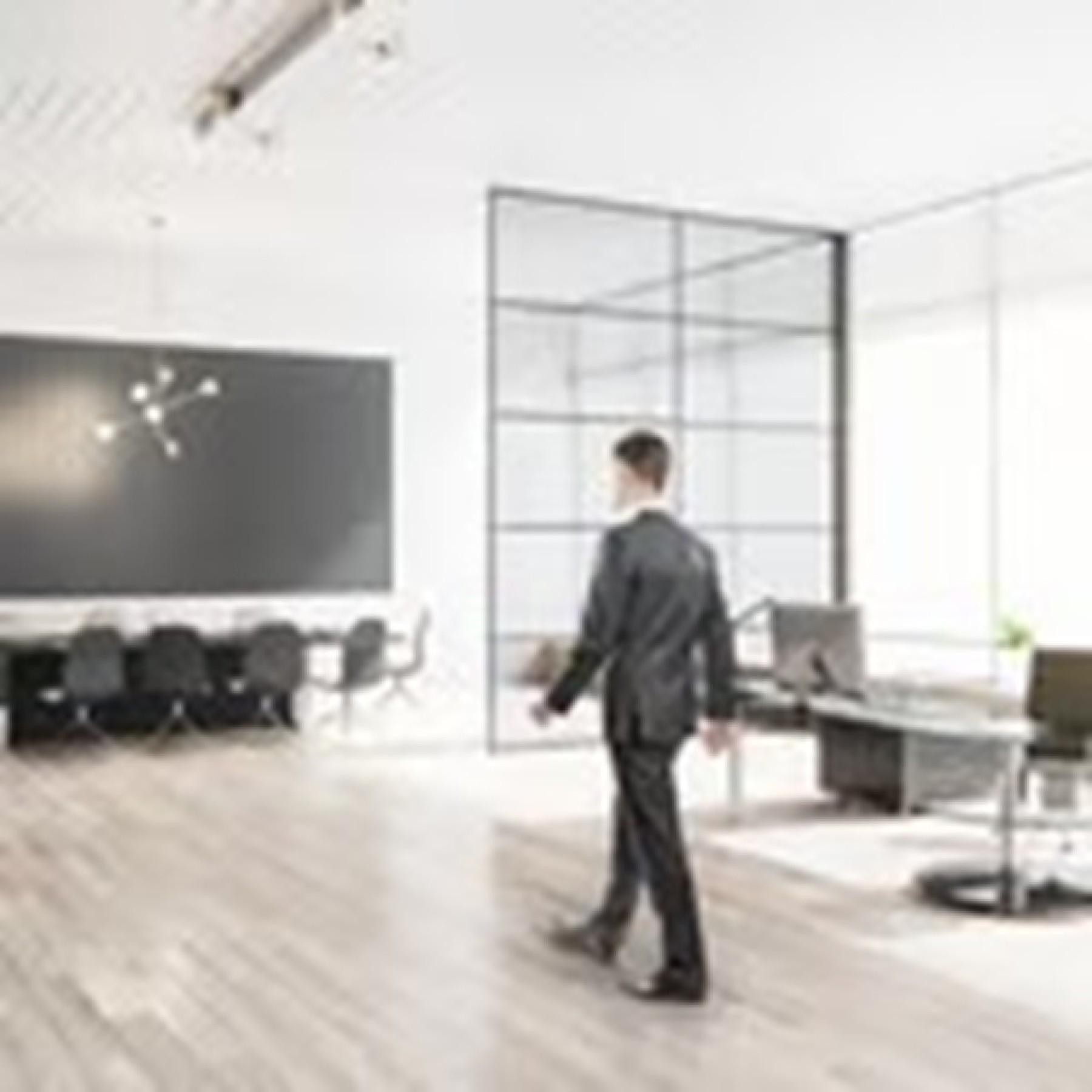 Flooring Specialist - Servicing 686146 1