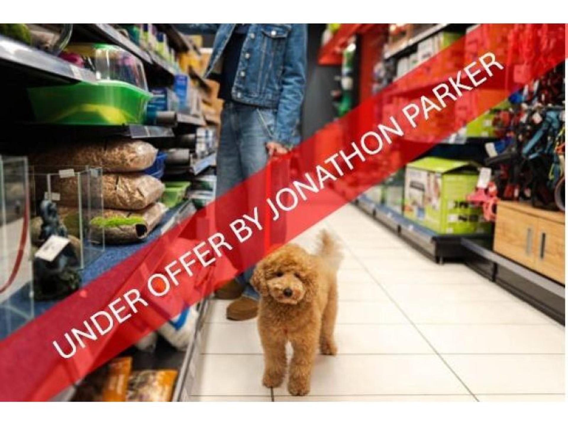 Under Offer - Established 677171 1