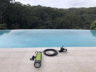 Profitable Specialist Pool Repair &amp; Leak Detection / Diving Business