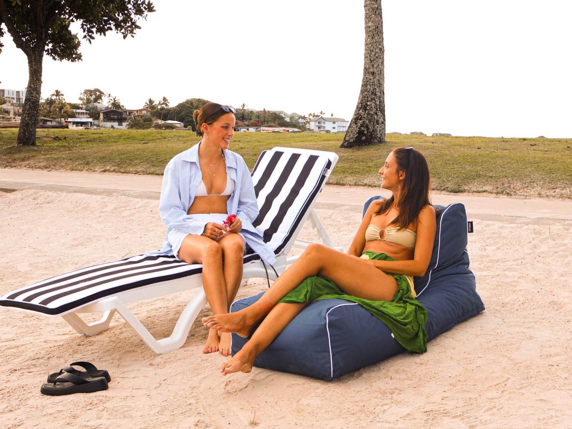 Airlie Beach Lounge Hire 682823 1
