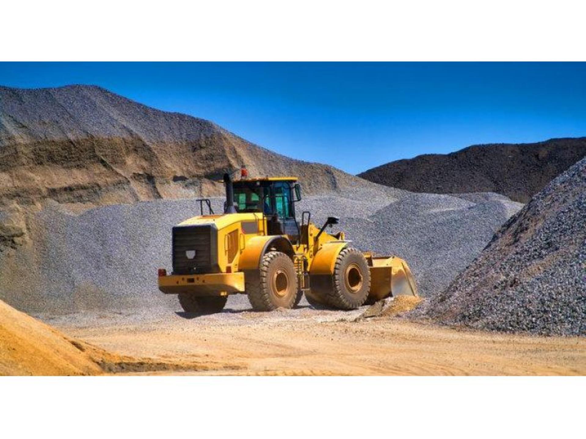 Broadly Based Quarry & 684956 3