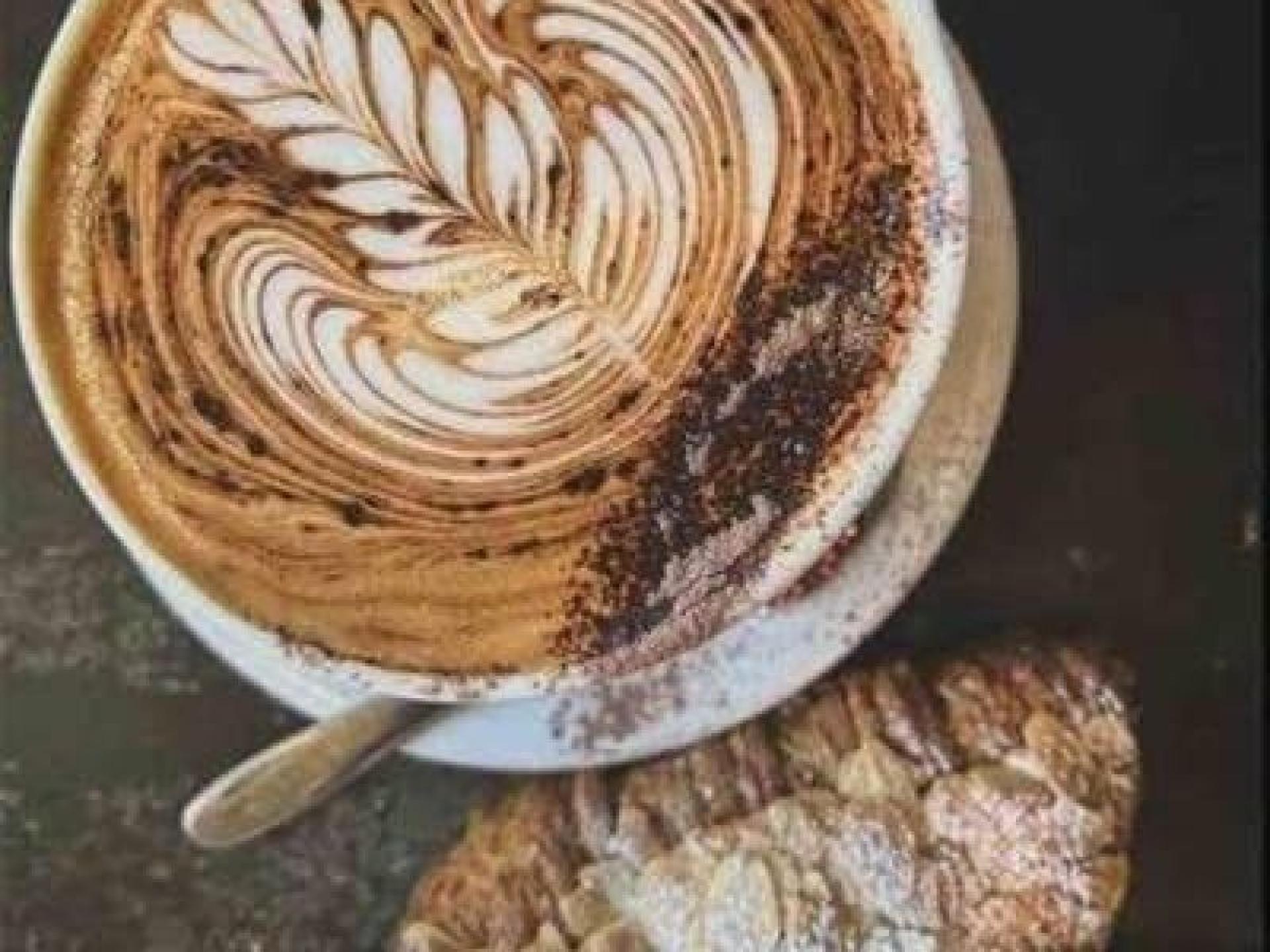 Renowned Cafe - In 682556 2