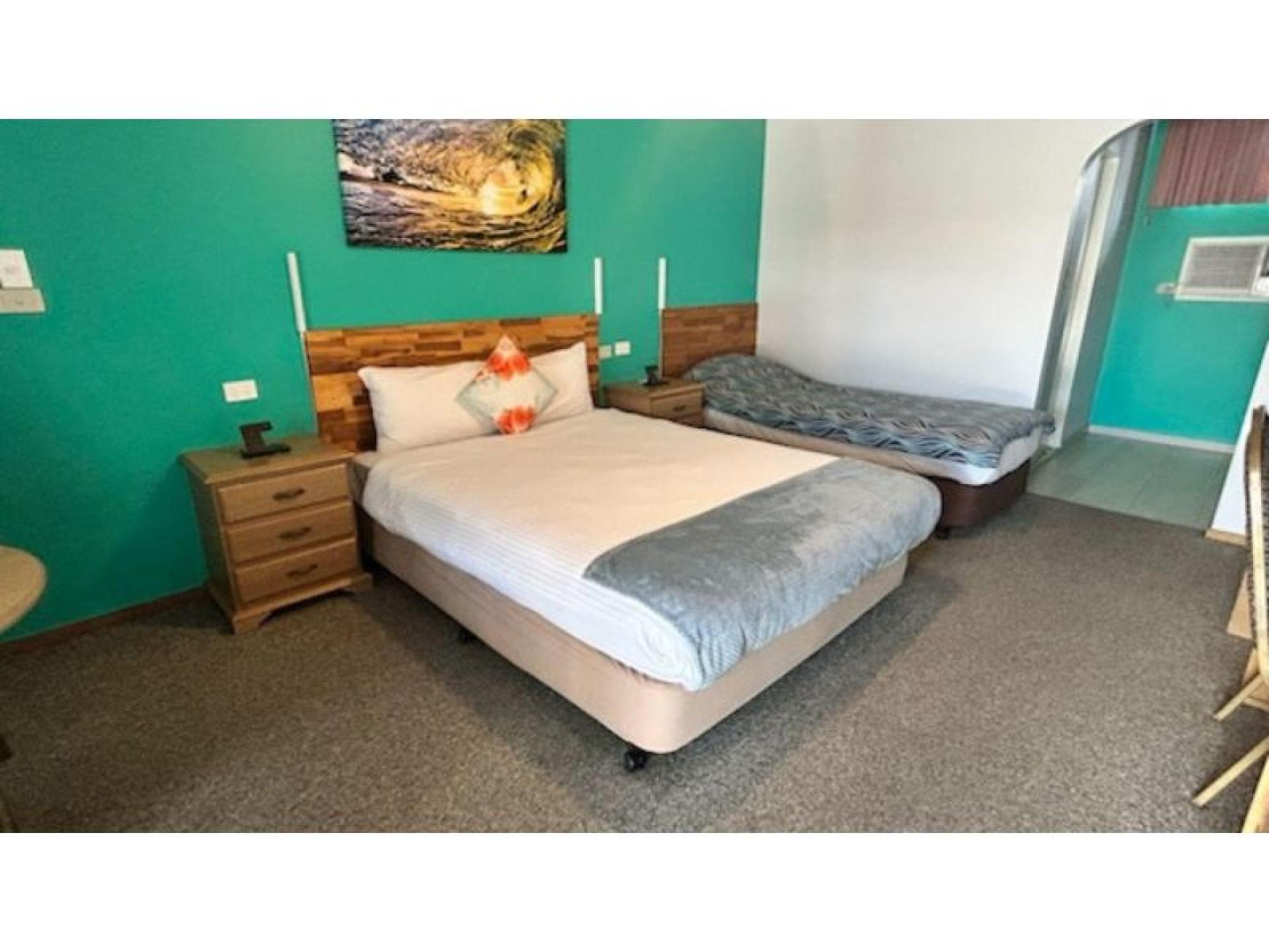 Profitable 15 - Room 679470 3