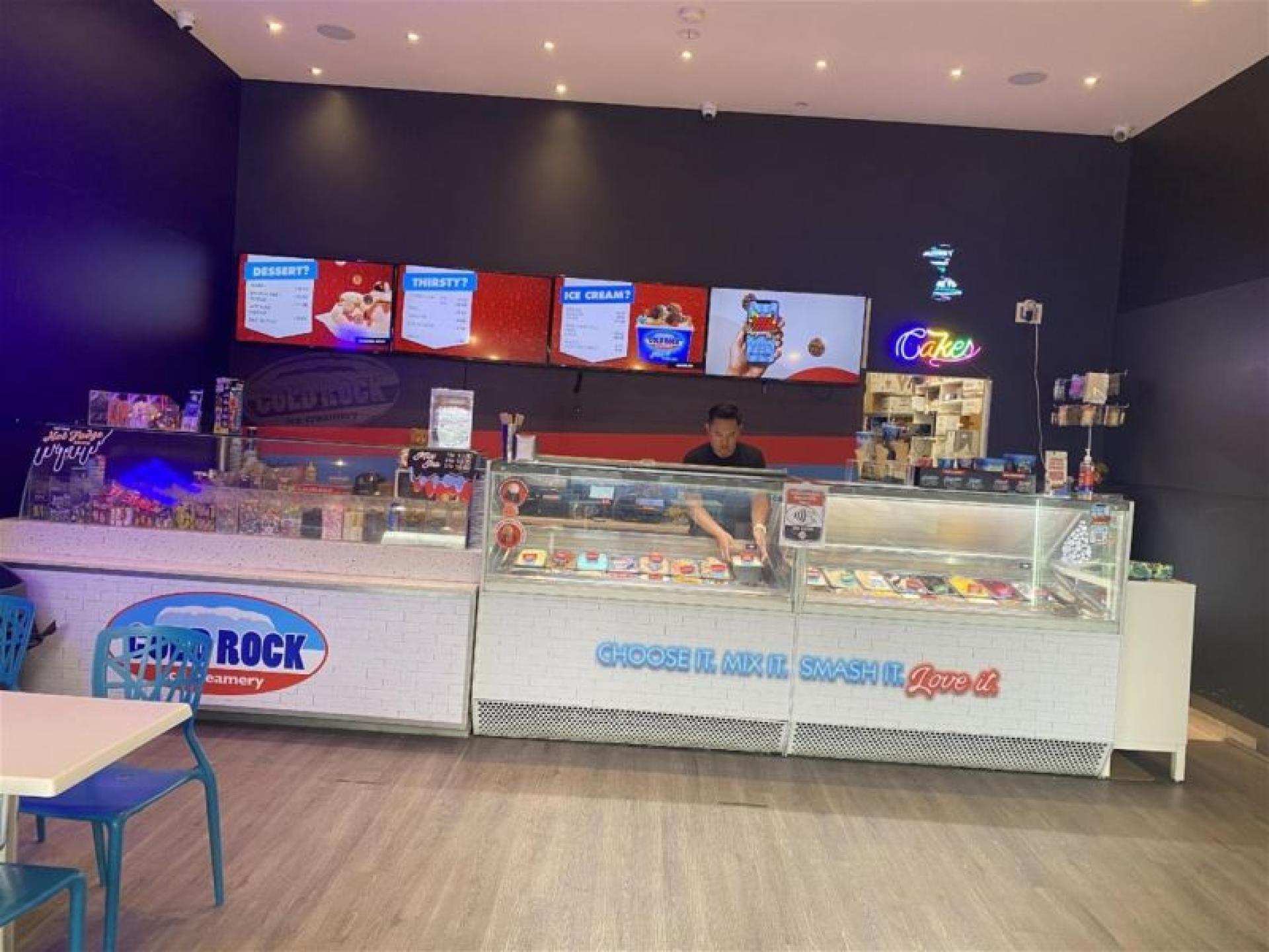 Cold Rock Ice Cream 679746 1