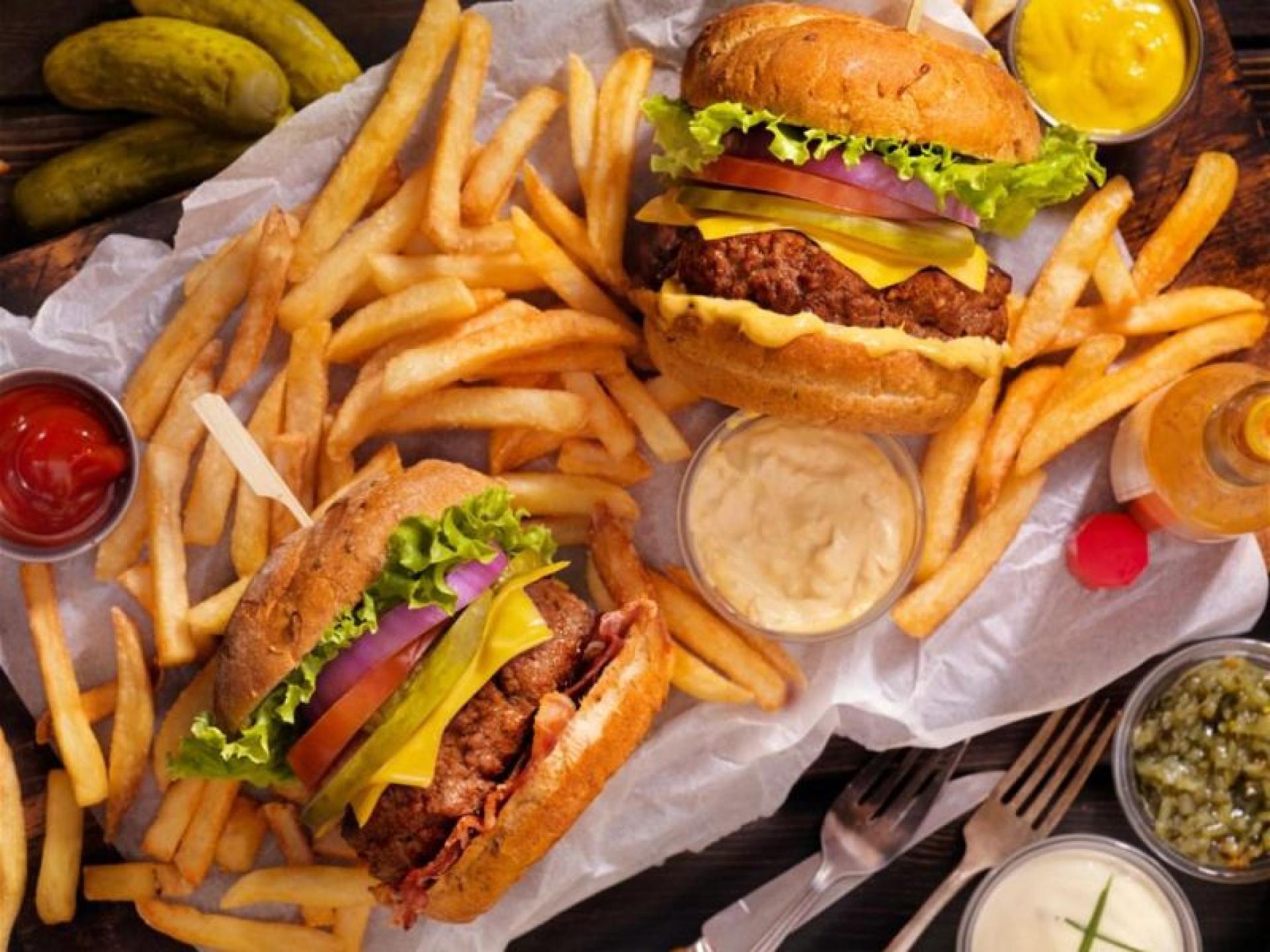 Busy Burger Business - 680119 1