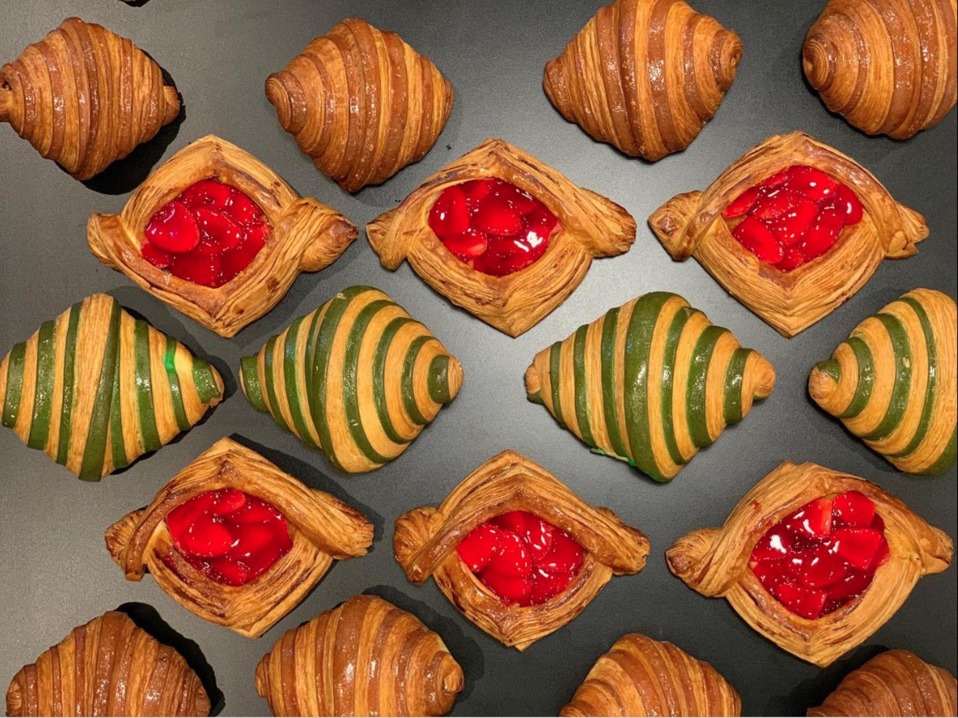 Iconic Italian Artisan Bakery 680718 1