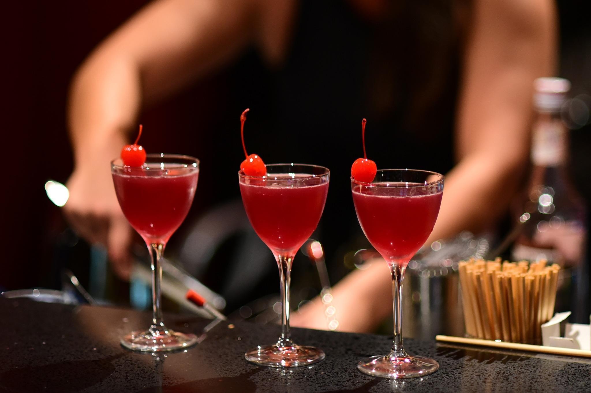 Pizza & Wine Bar 674236 2