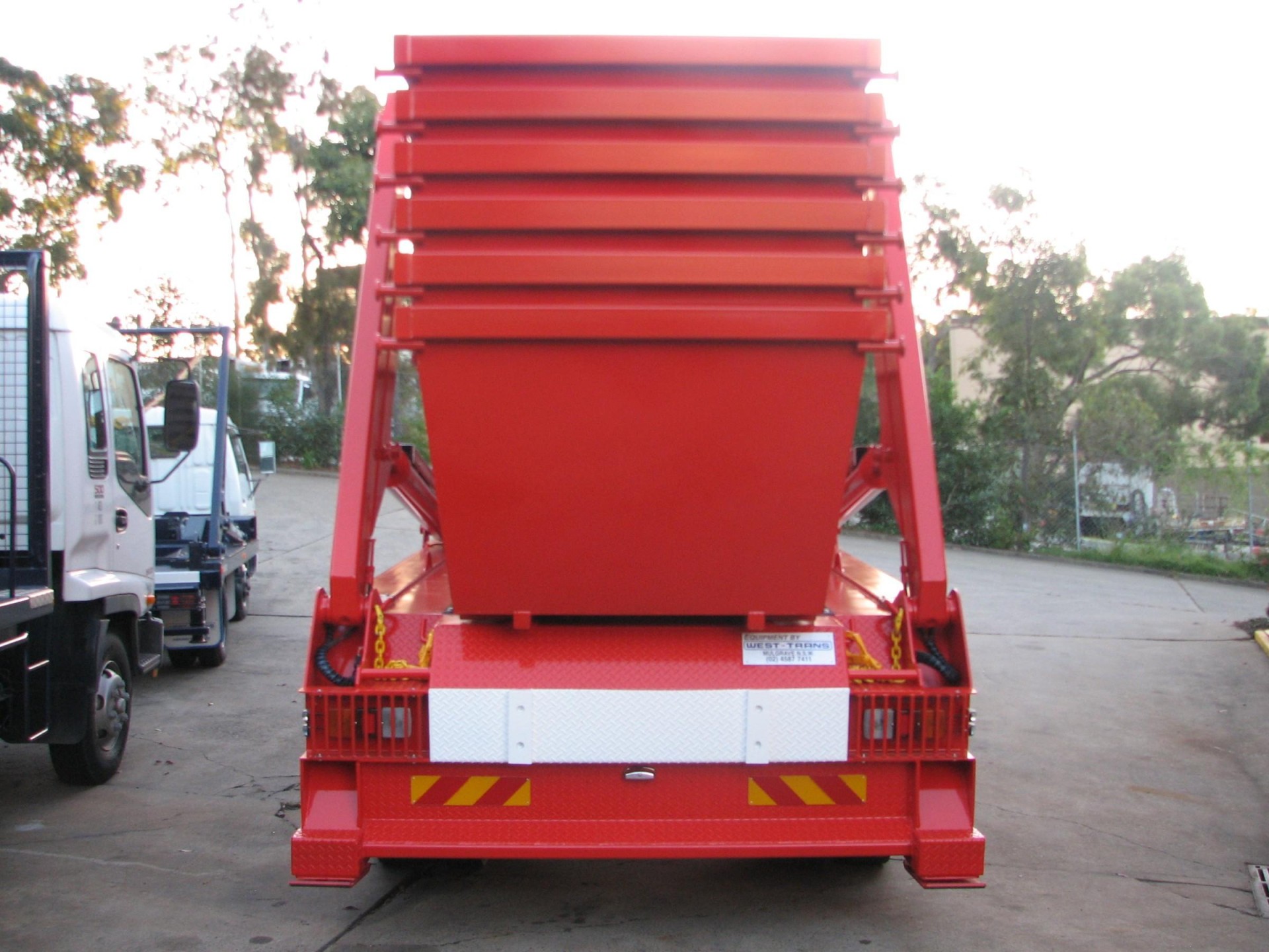 Skip Bin Hire & 680941 3