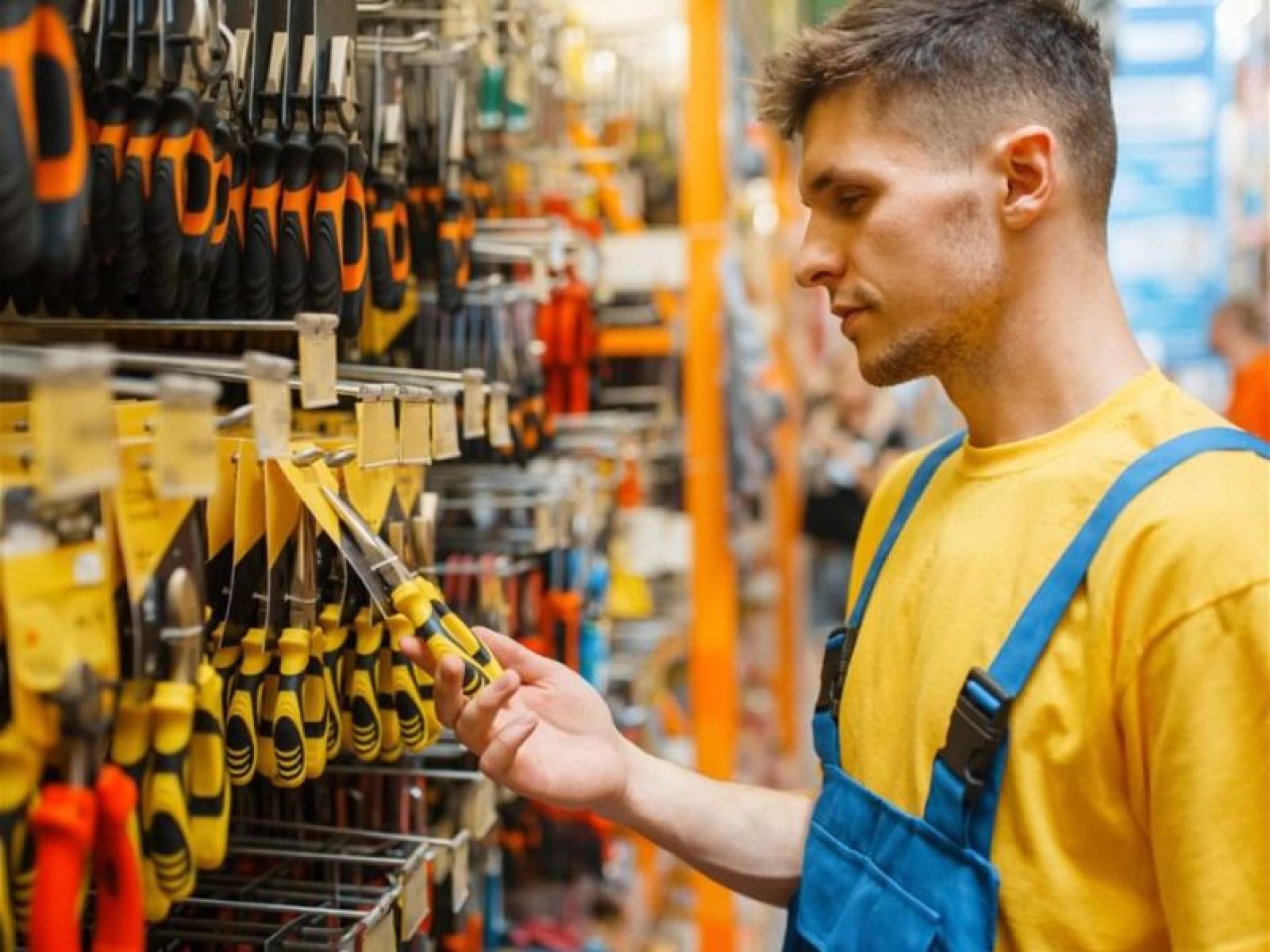 Newcastle Area Hardware And 669288 3