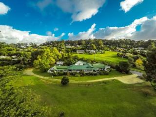 Rare Freehold Coastal Lodge - Boutique Accommodation
