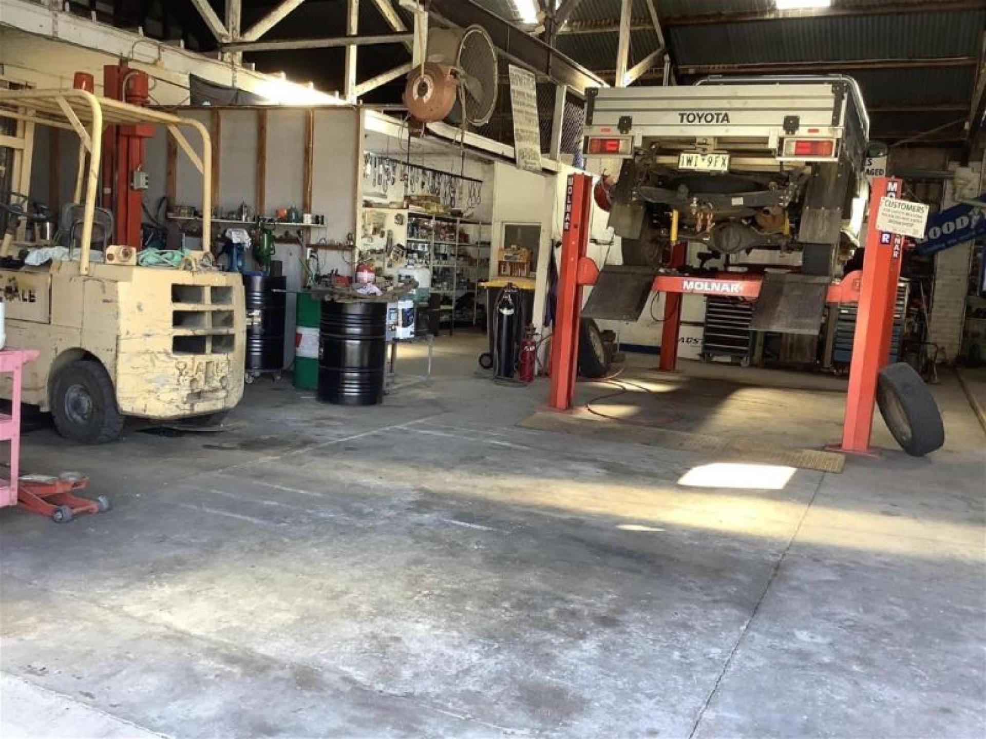 Coming Soon - Donald 680660 3