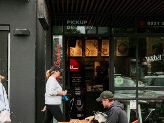 PIzza Store  - Highly Profitable Prime Location  - Booming City Edge Location