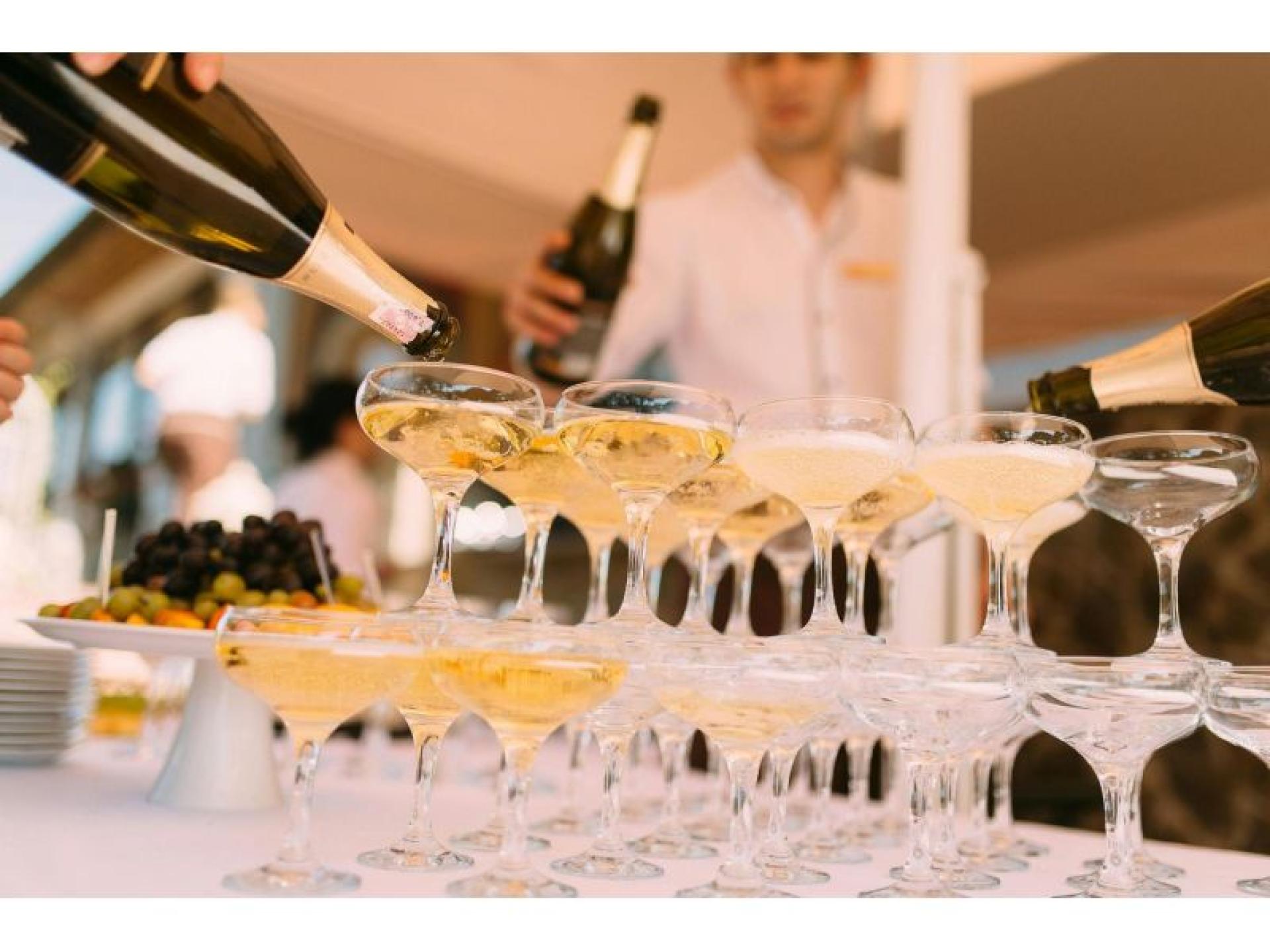 Leading Wedding & Events 677527 2