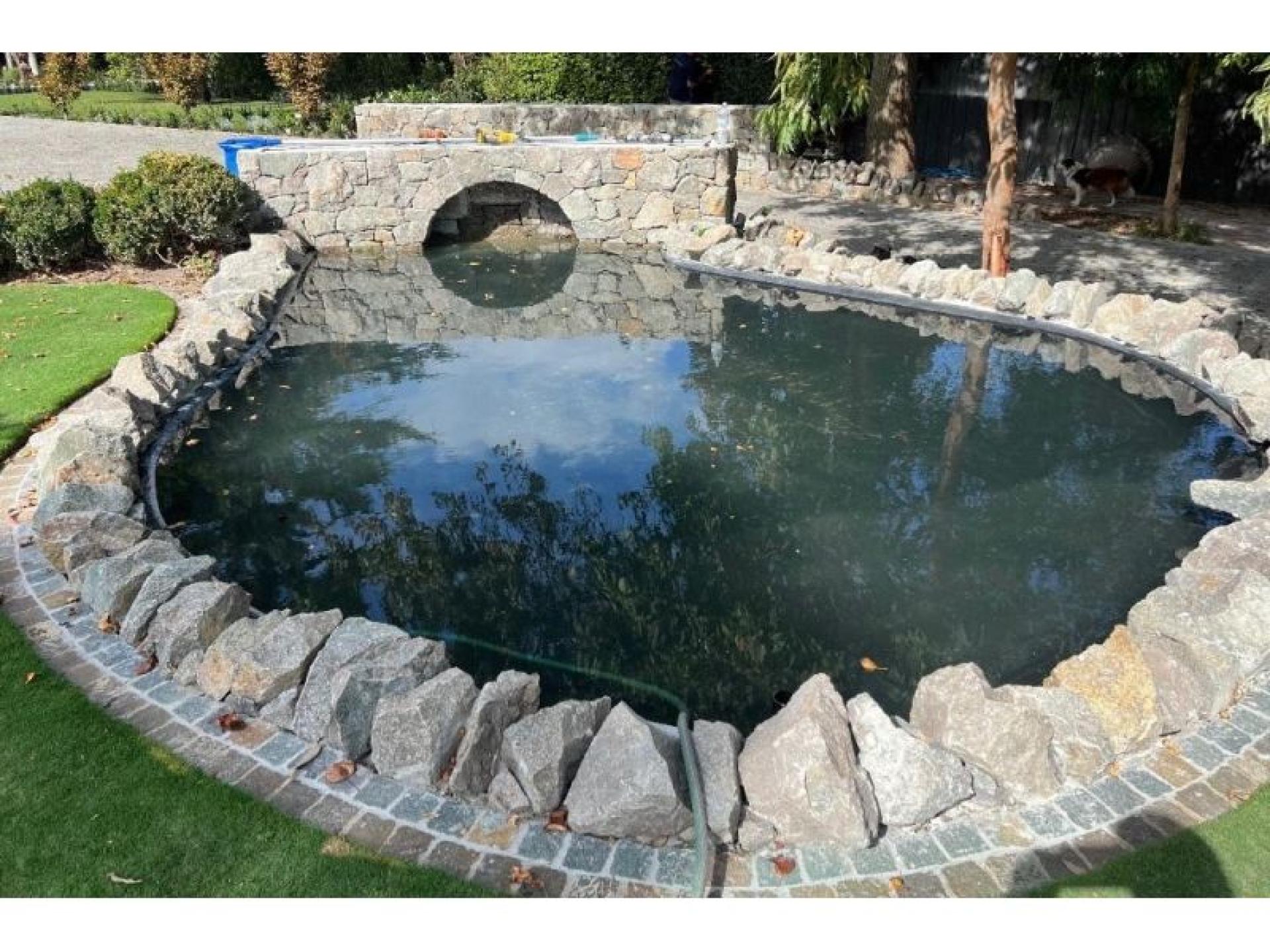 Fibreglass Manufacturing Specialist In 683946 3