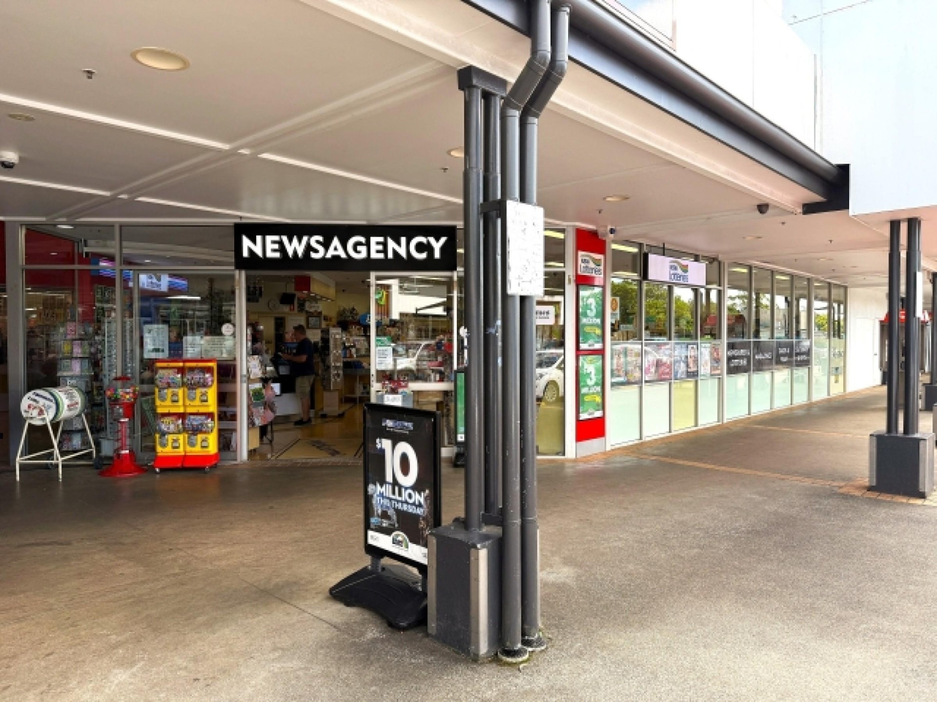 Goonellabah Newsagency - $250k 677406 2