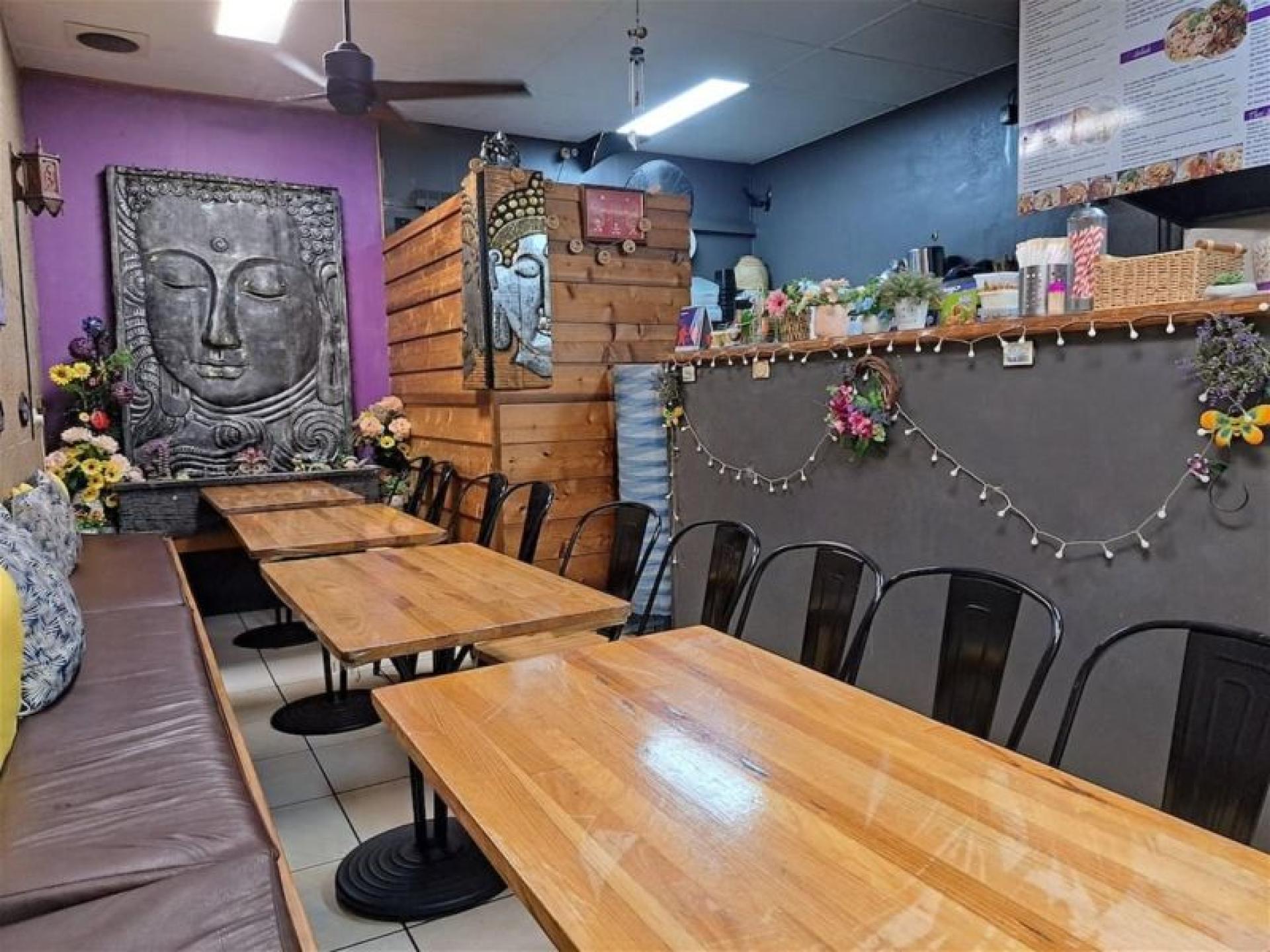 Established Thai Restaurant - 678494 2