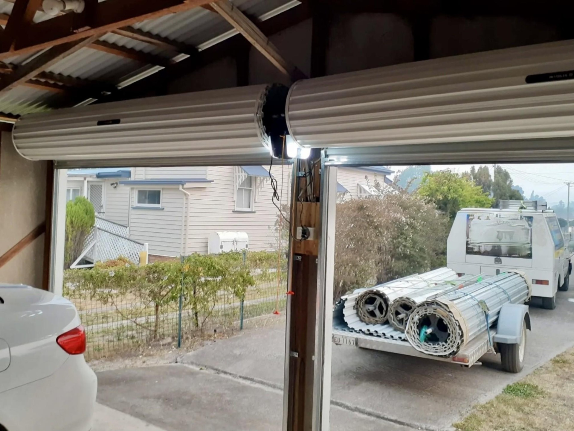 Garage Doors Installations Solid 679632 1