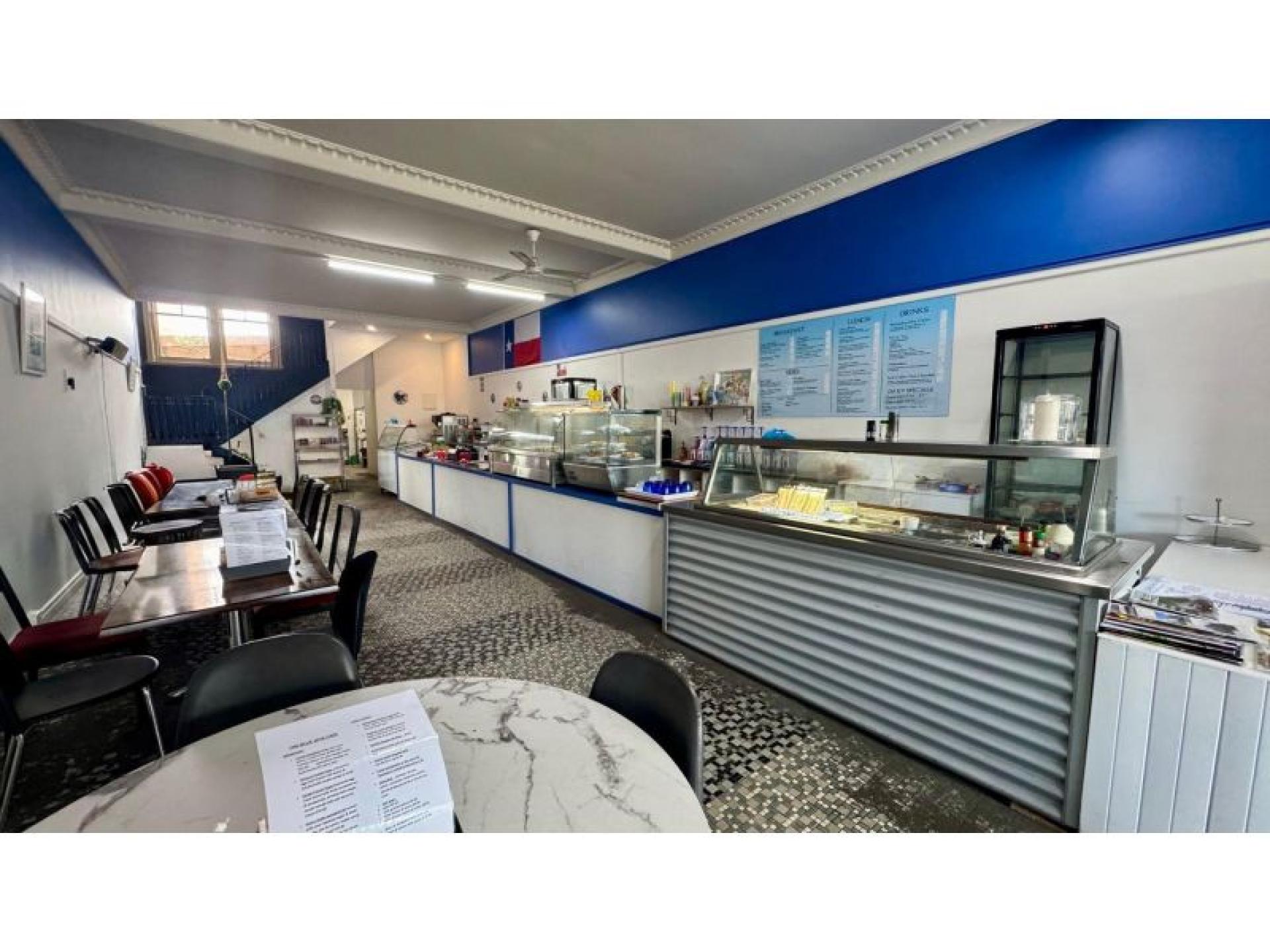 Café Lease & Equipment 686878 2