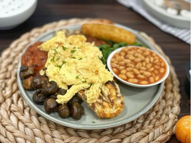 Popular Community Cafe With 677542 2