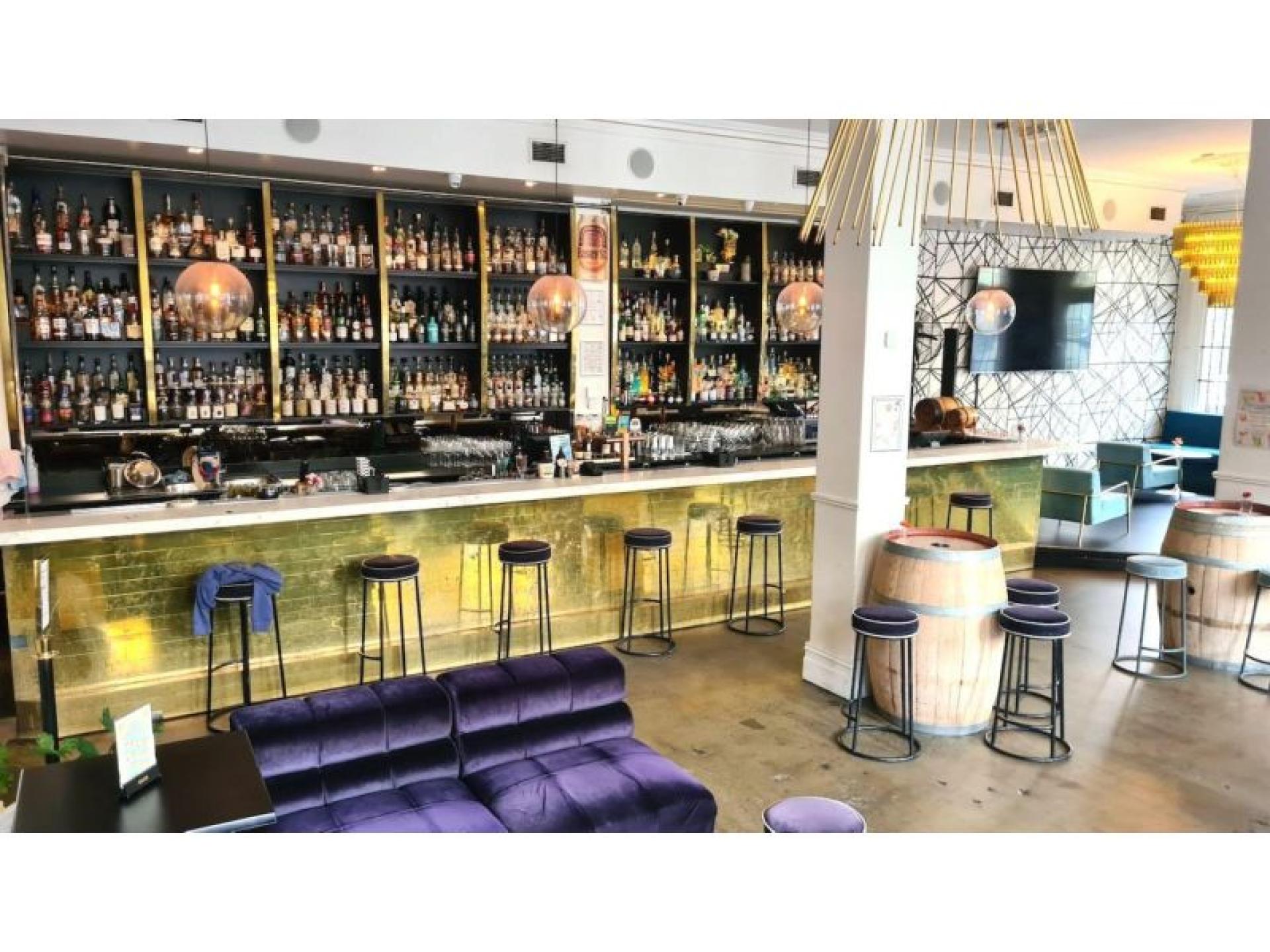 Under Offr - The 678997 3