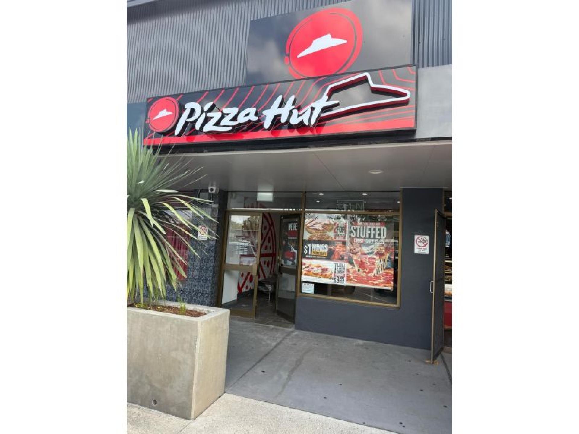 Pizza Hut Franchise — 680140 1