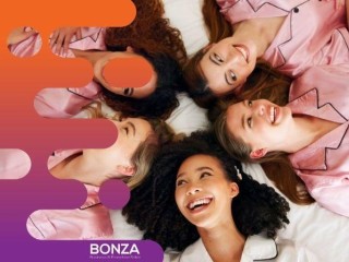 36558 Turn-Key Online Fashion Brand - Flexible & Streamlined