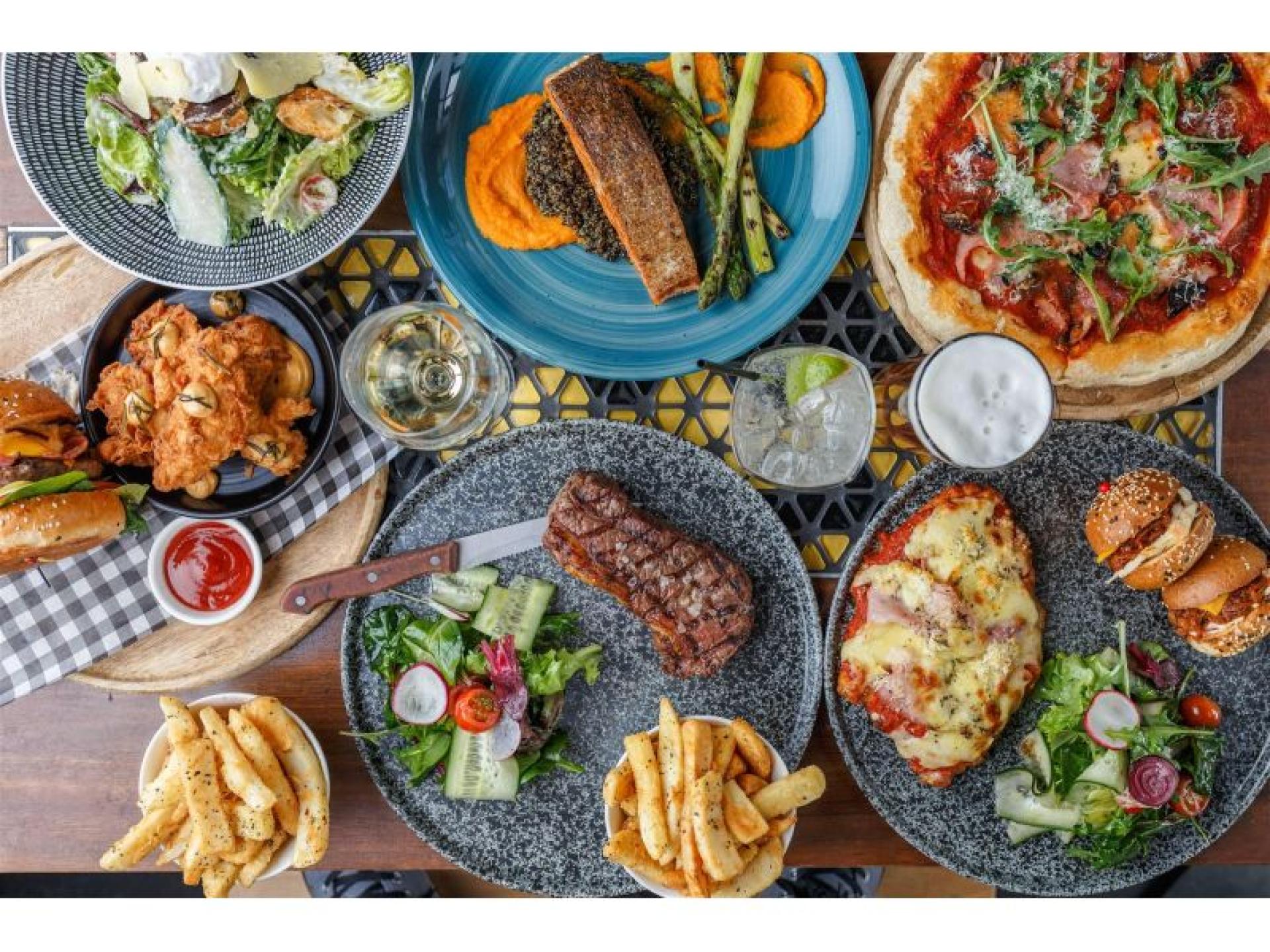 Restaurant / Cafe Business 681484 1