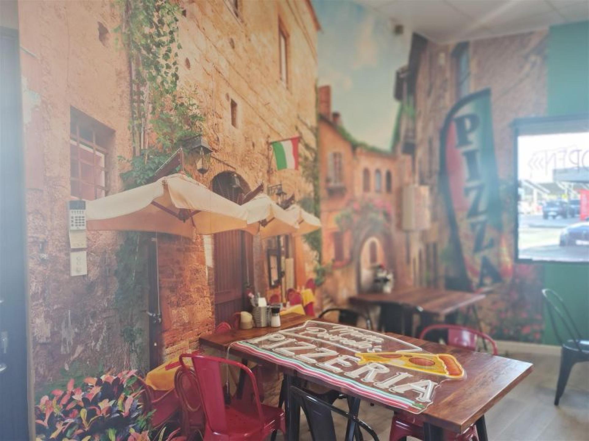 Authentic Neapolitan Pizzeria 684994 2
