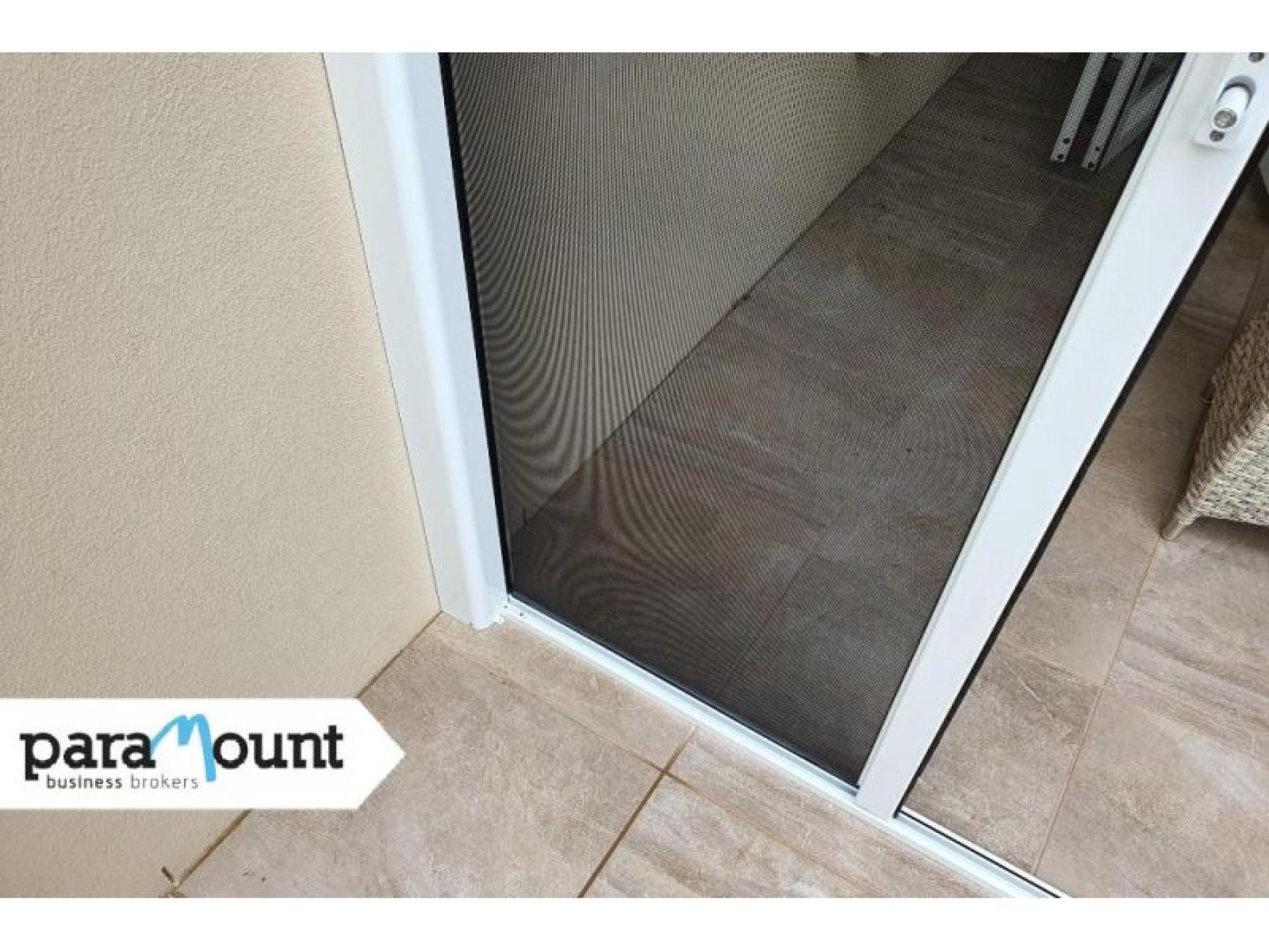 Leading Retractable Screen Manufacturer 677219 1