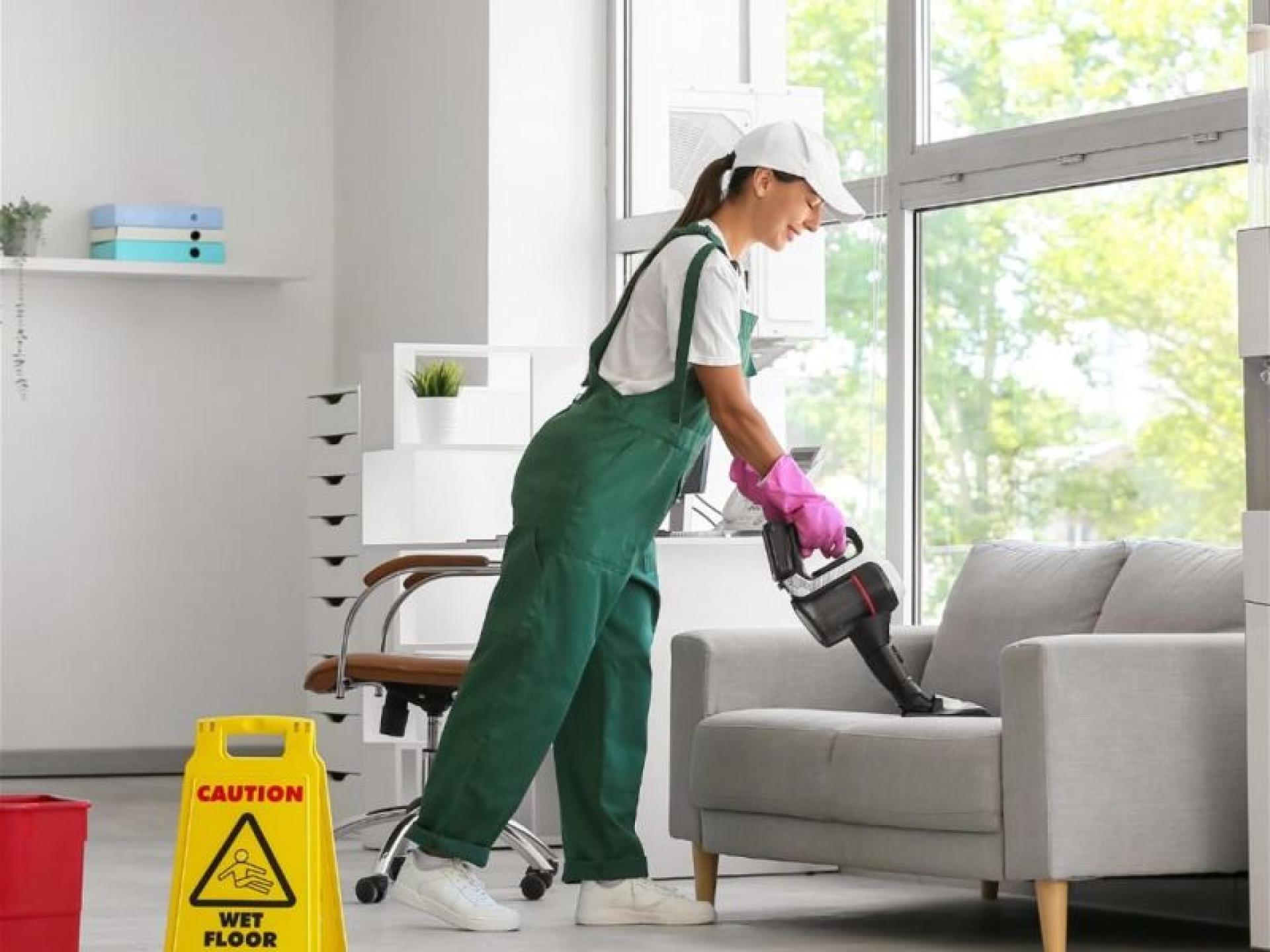 Coming Soon - Cleaning 681540 2