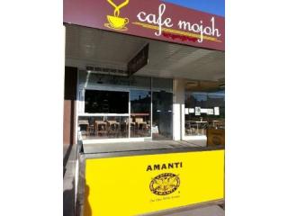 Cafe in the Heart of the Sun Country Playground
