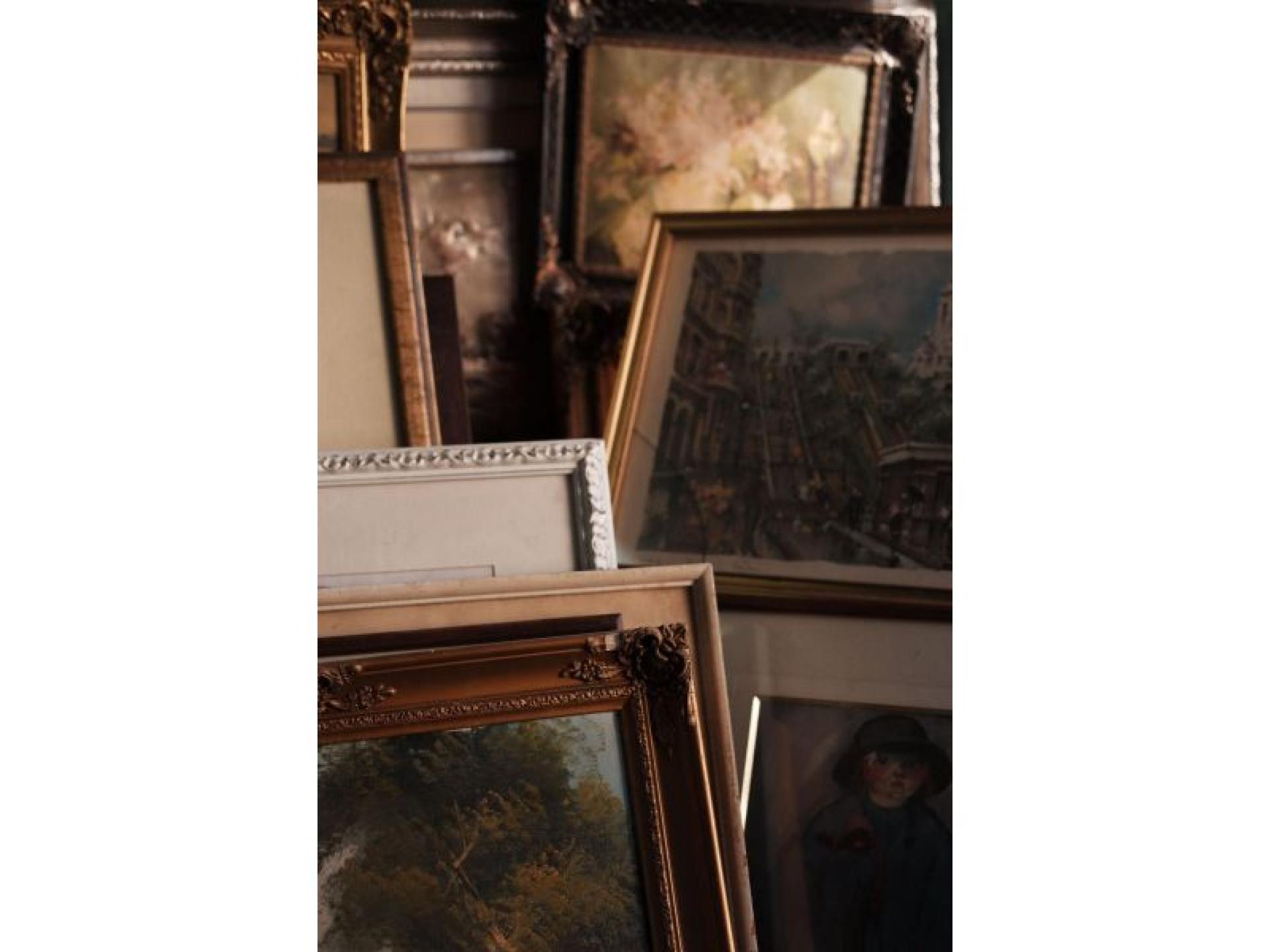 Custom Framing Business | 683746 2