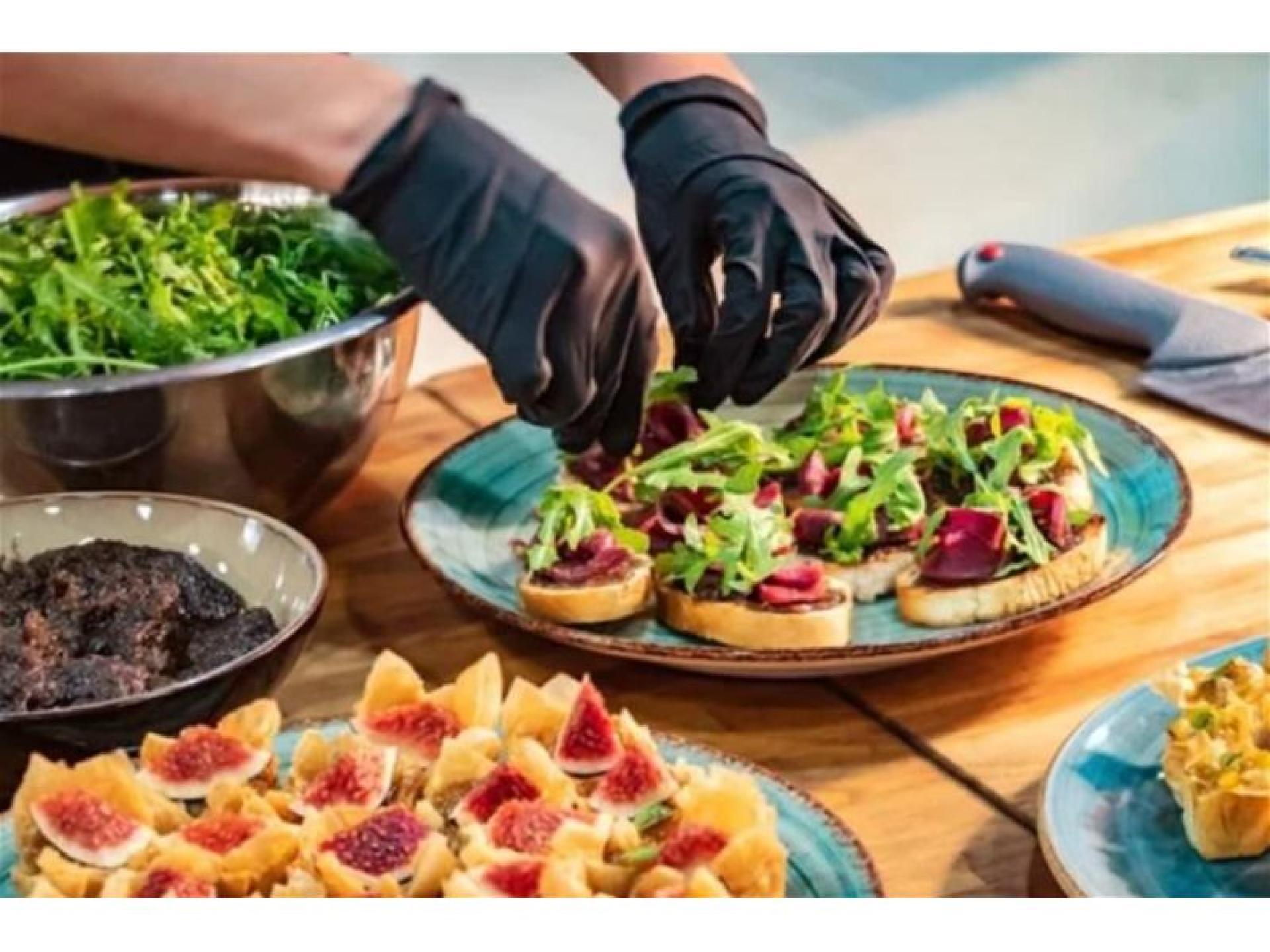 Well Established Contract Catering 666476 2