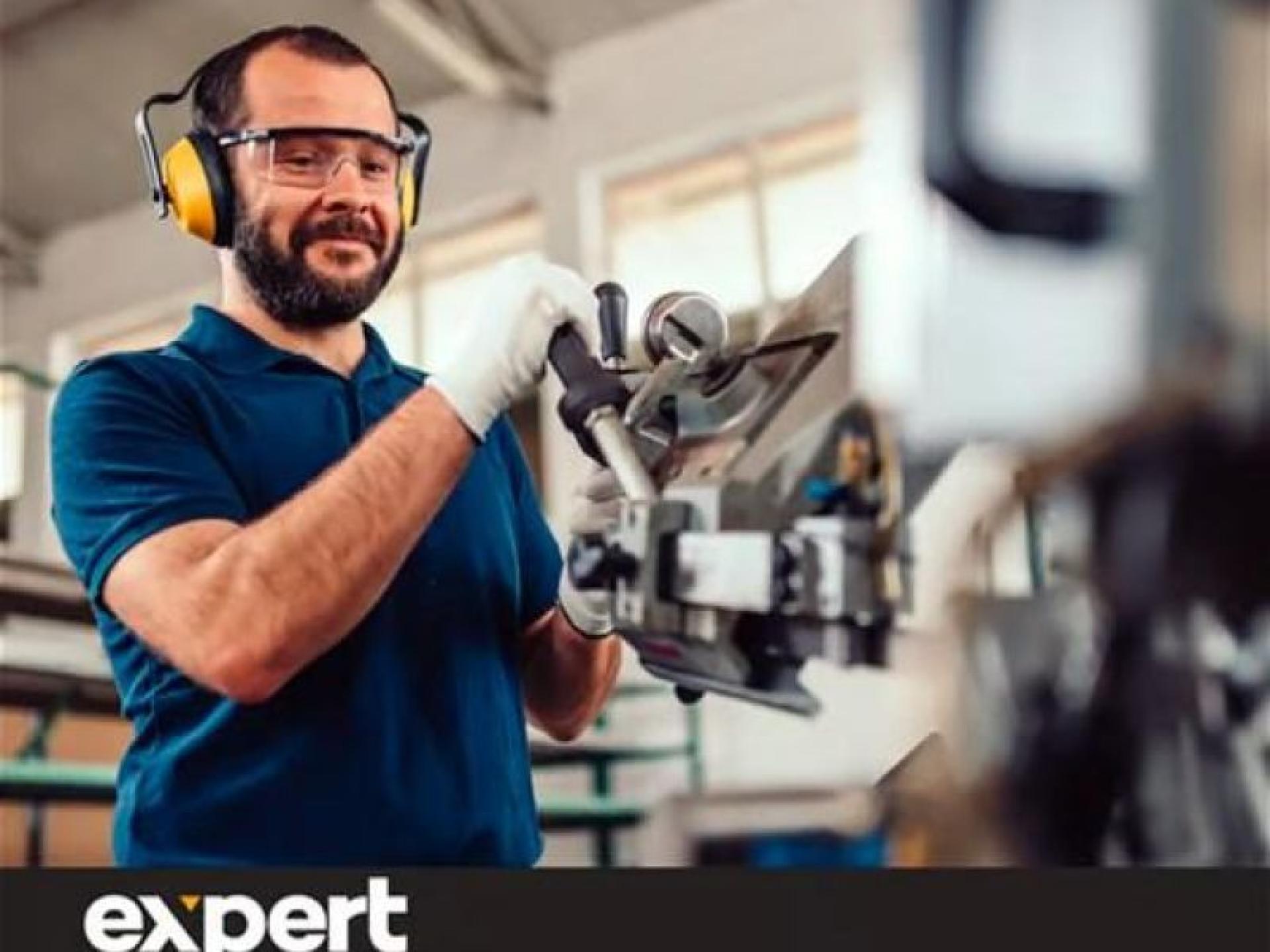 Market-leading Saw Service & 668850 1