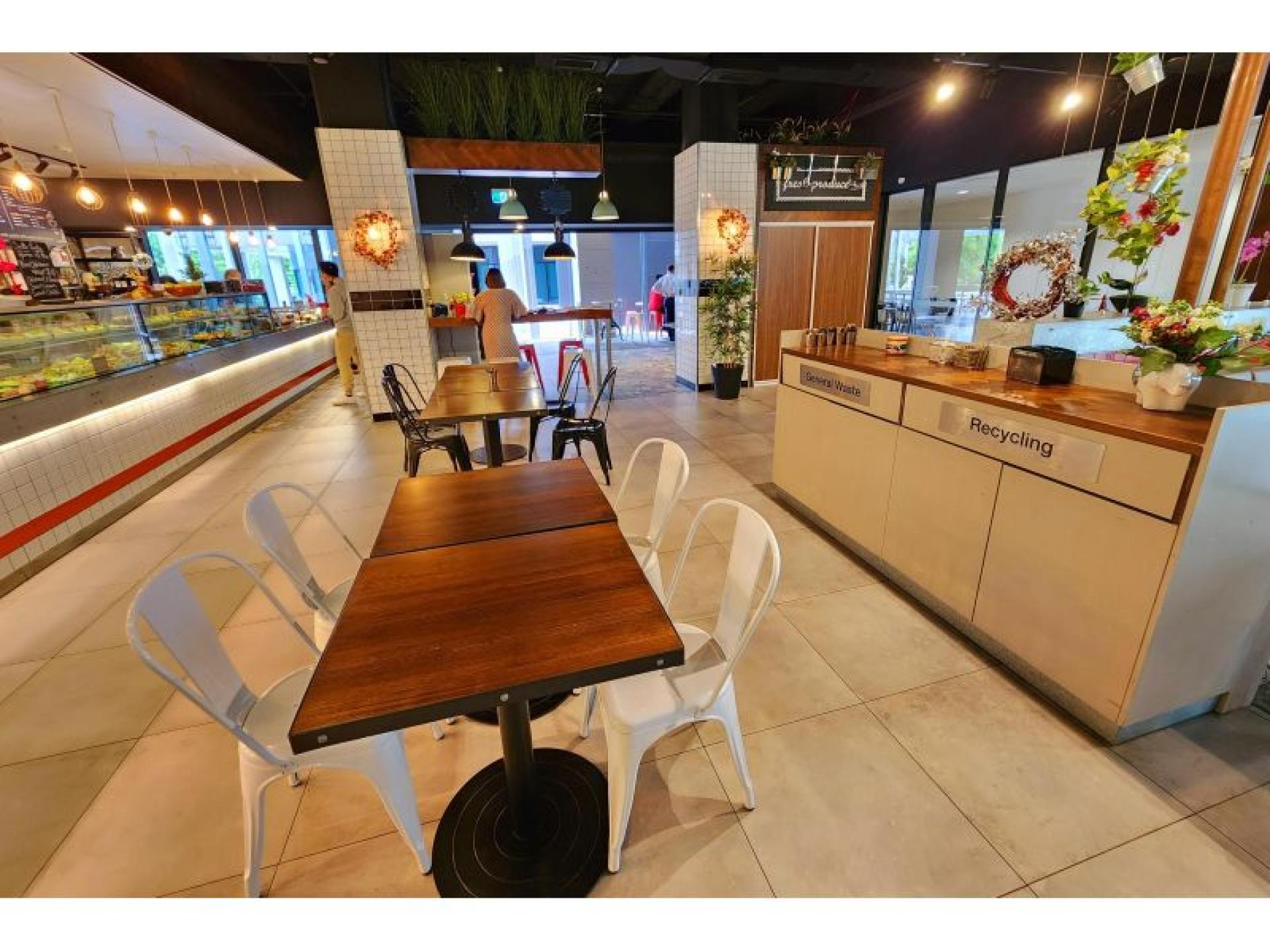 Lobby Cafe Catering Cbd 681222 1