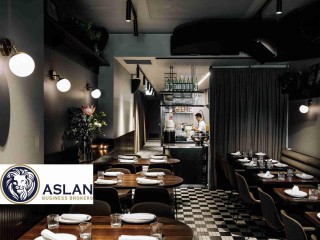 RESTAURANT/BAR BUSINESS FOR SALE
