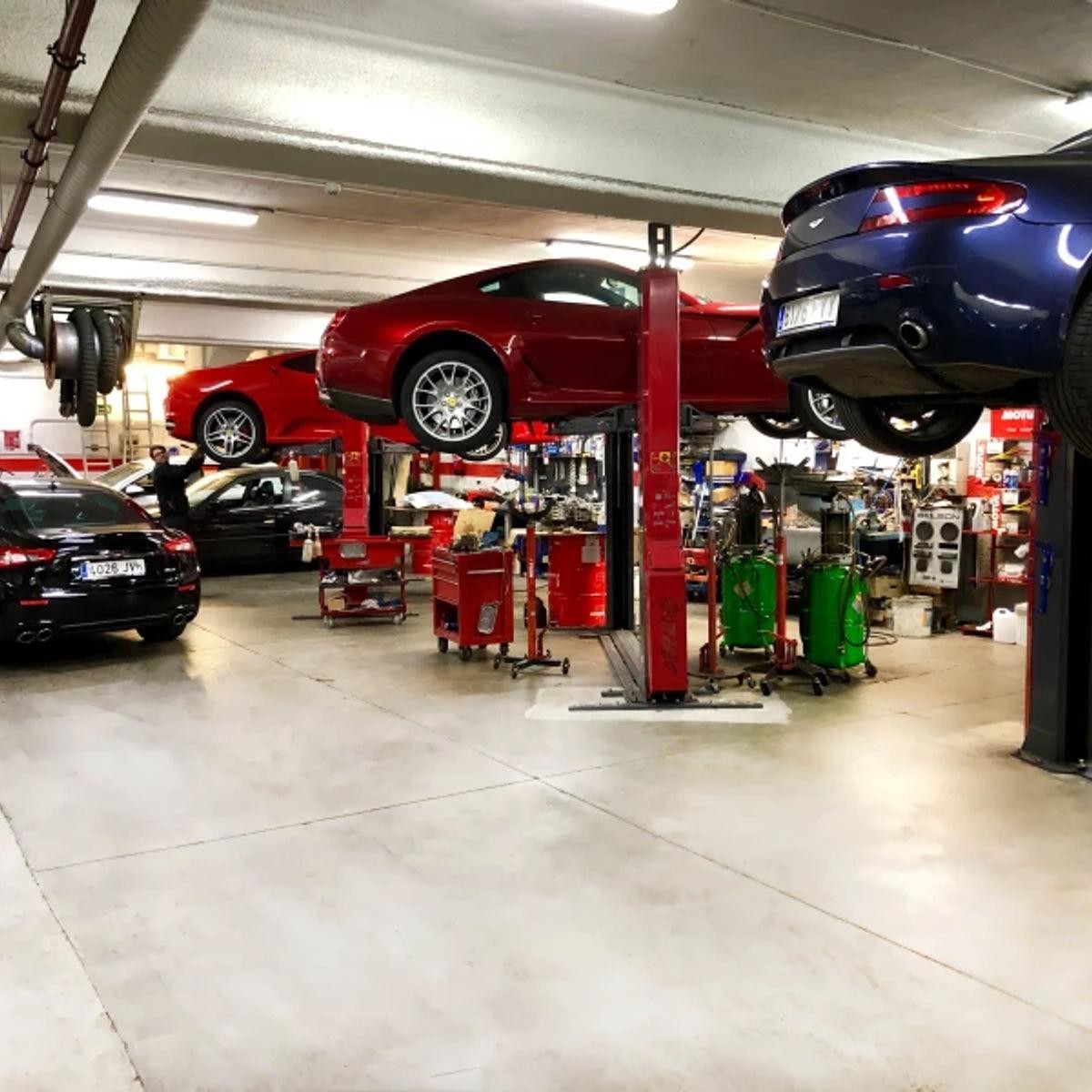 Well-established Installation & Servicing 683610 3