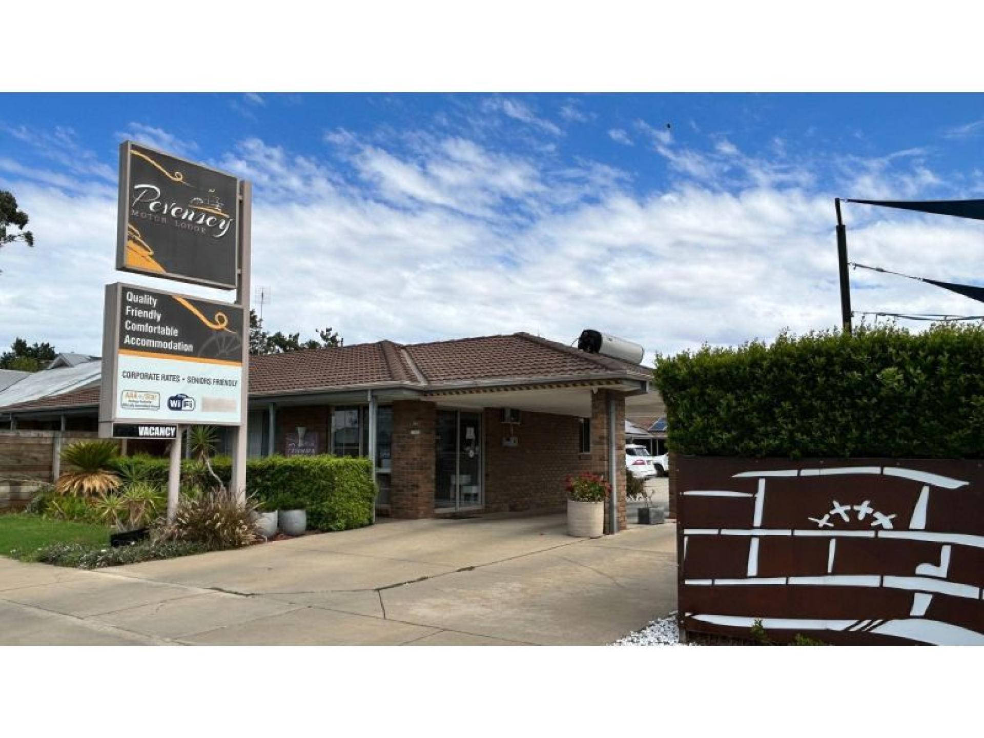 High-performing Murray River Motel 678464 1