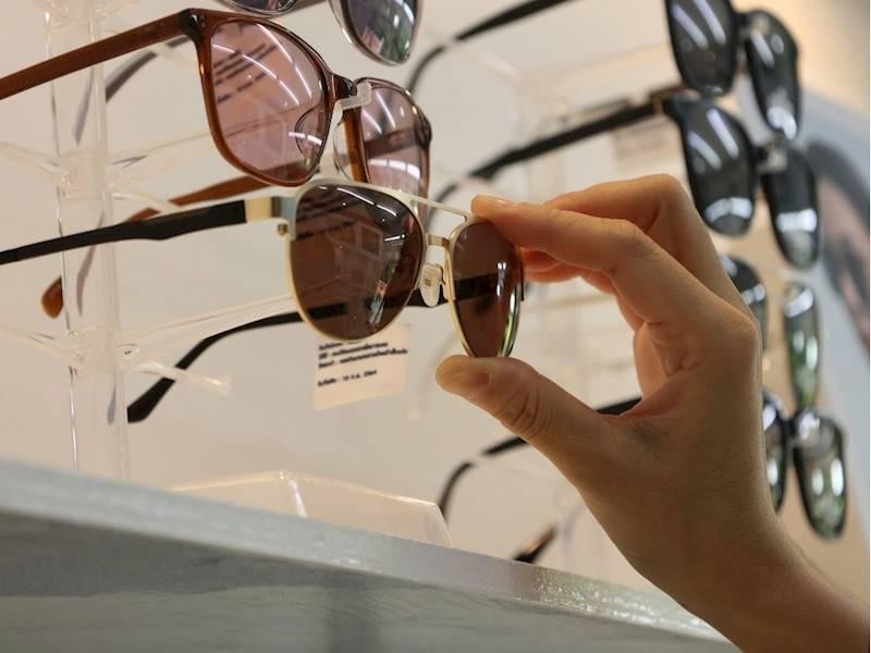 Premium Sunglass & Eyewear 684651 3